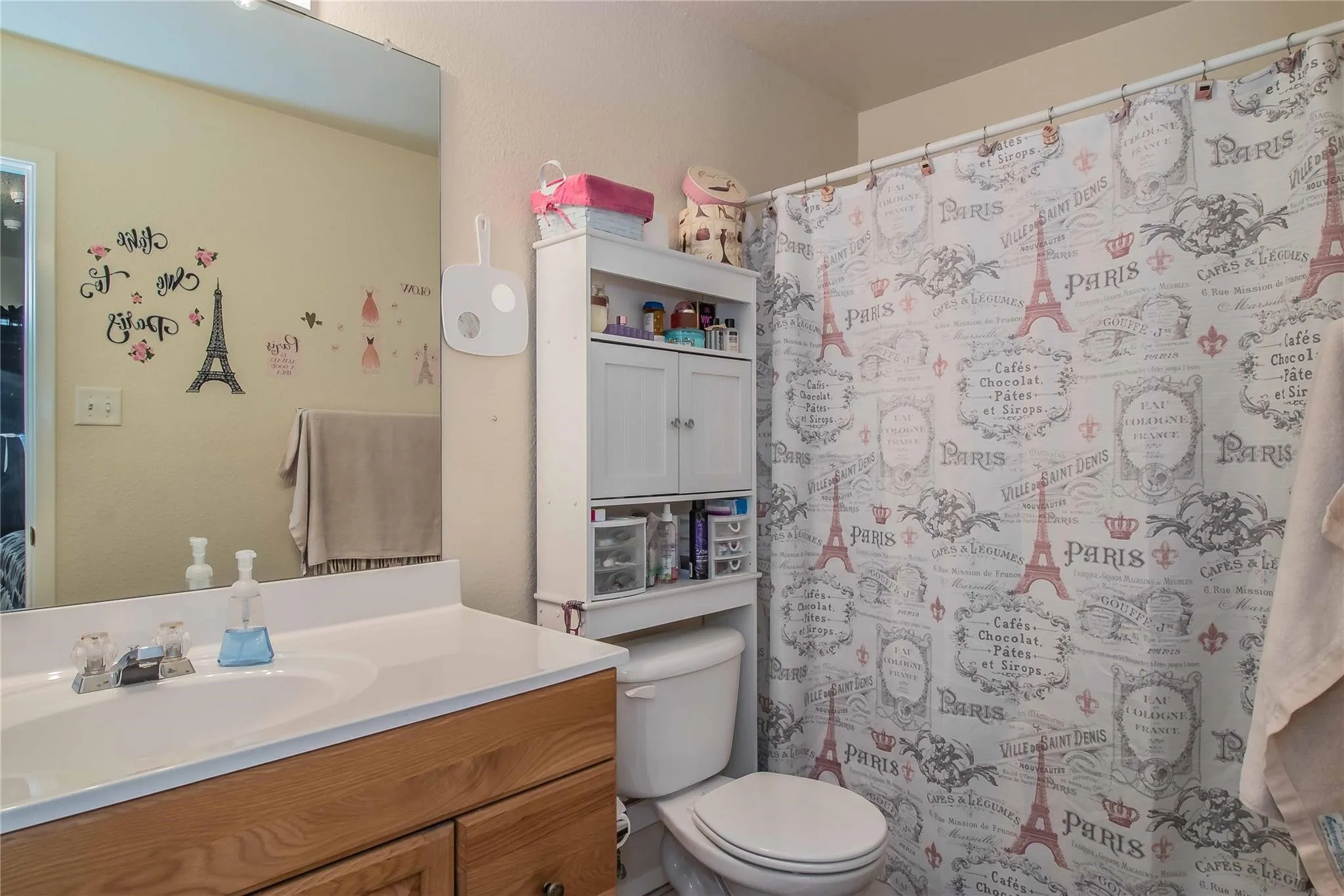 Quadruplex For Sale in Tarrant County , 121 Cambridge Drive, Saginaw, Texas 76179, 10 Bedroom, 8 Bathroom, Garage spaces, 0 Sqft, built in 2003, mls#21308572, Real Estate Agent in Saginaw, Homes For Sale in Tarrant county, Homes For Sale in Saginaw, Realtor in Saginaw Texas, Real Estate Brokerage Independent Realty Texas, Luminita Cordes Realtor