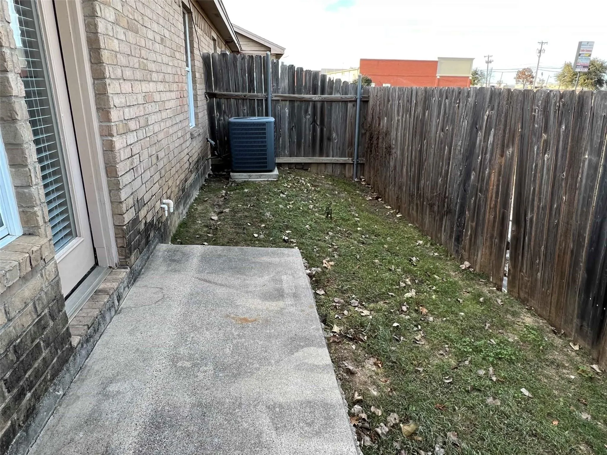 Quadruplex For Sale in Tarrant County , 121 Cambridge Drive, Saginaw, Texas 76179, 10 Bedroom, 8 Bathroom, Garage spaces, 0 Sqft, built in 2003, mls#21308572, Real Estate Agent in Saginaw, Homes For Sale in Tarrant county, Homes For Sale in Saginaw, Realtor in Saginaw Texas, Real Estate Brokerage Independent Realty Texas, Luminita Cordes Realtor