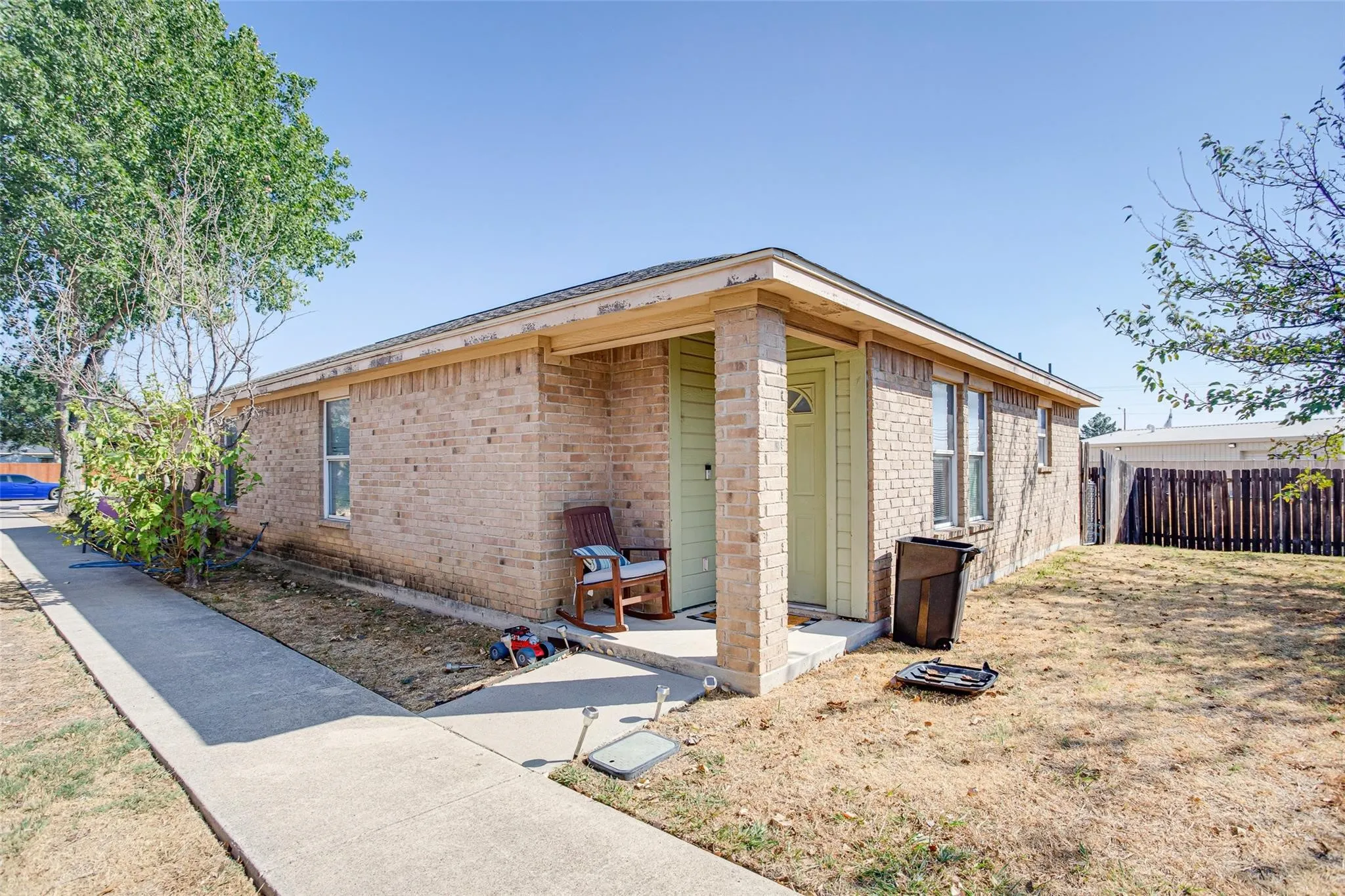 Quadruplex For Sale in Tarrant County , 121 Cambridge Drive, Saginaw, Texas 76179, 10 Bedroom, 8 Bathroom, Garage spaces, 0 Sqft, built in 2003, mls#21308572, Real Estate Agent in Saginaw, Homes For Sale in Tarrant county, Homes For Sale in Saginaw, Realtor in Saginaw Texas, Real Estate Brokerage Independent Realty Texas, Luminita Cordes Realtor