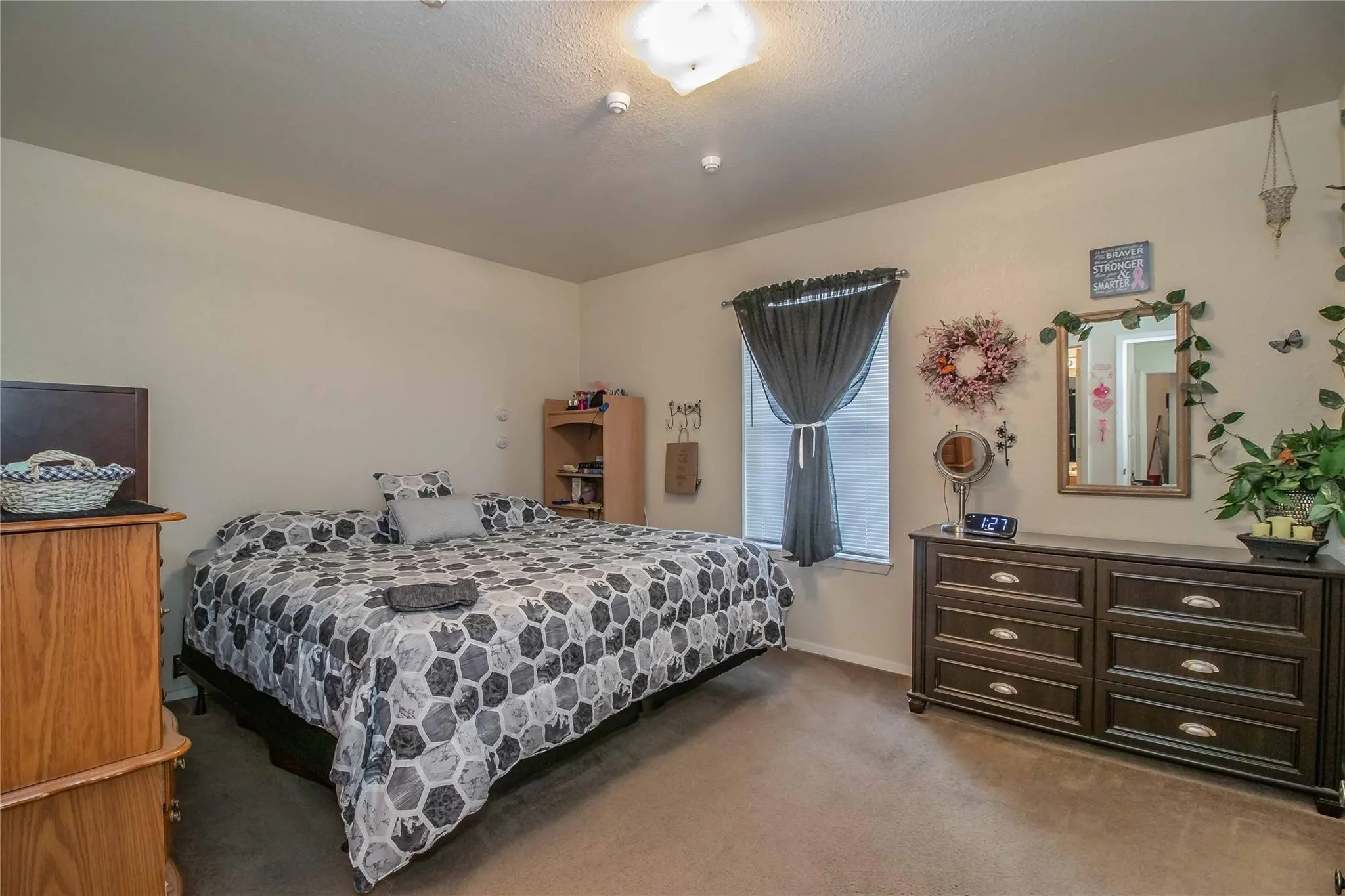 Quadruplex For Sale in Tarrant County , 121 Cambridge Drive, Saginaw, Texas 76179, 10 Bedroom, 8 Bathroom, Garage spaces, 0 Sqft, built in 2003, mls#21308572, Real Estate Agent in Saginaw, Homes For Sale in Tarrant county, Homes For Sale in Saginaw, Realtor in Saginaw Texas, Real Estate Brokerage Independent Realty Texas, Luminita Cordes Realtor