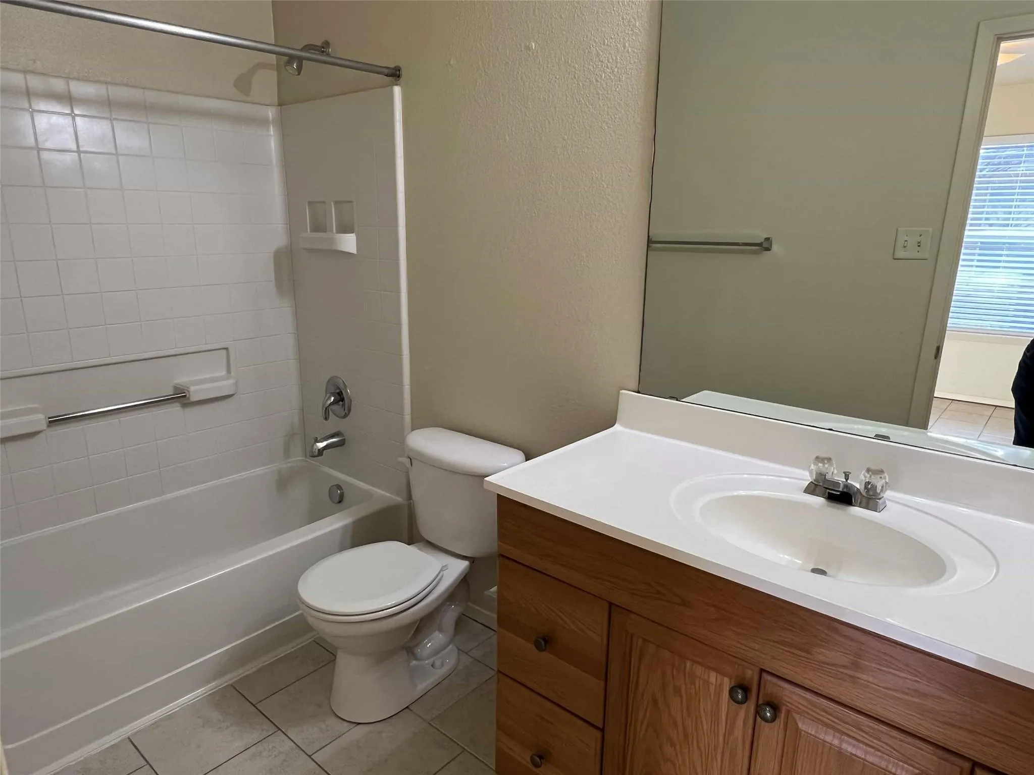 Quadruplex For Sale in Tarrant County , 121 Cambridge Drive, Saginaw, Texas 76179, 10 Bedroom, 8 Bathroom, Garage spaces, 0 Sqft, built in 2003, mls#21308572, Real Estate Agent in Saginaw, Homes For Sale in Tarrant county, Homes For Sale in Saginaw, Realtor in Saginaw Texas, Real Estate Brokerage Independent Realty Texas, Luminita Cordes Realtor