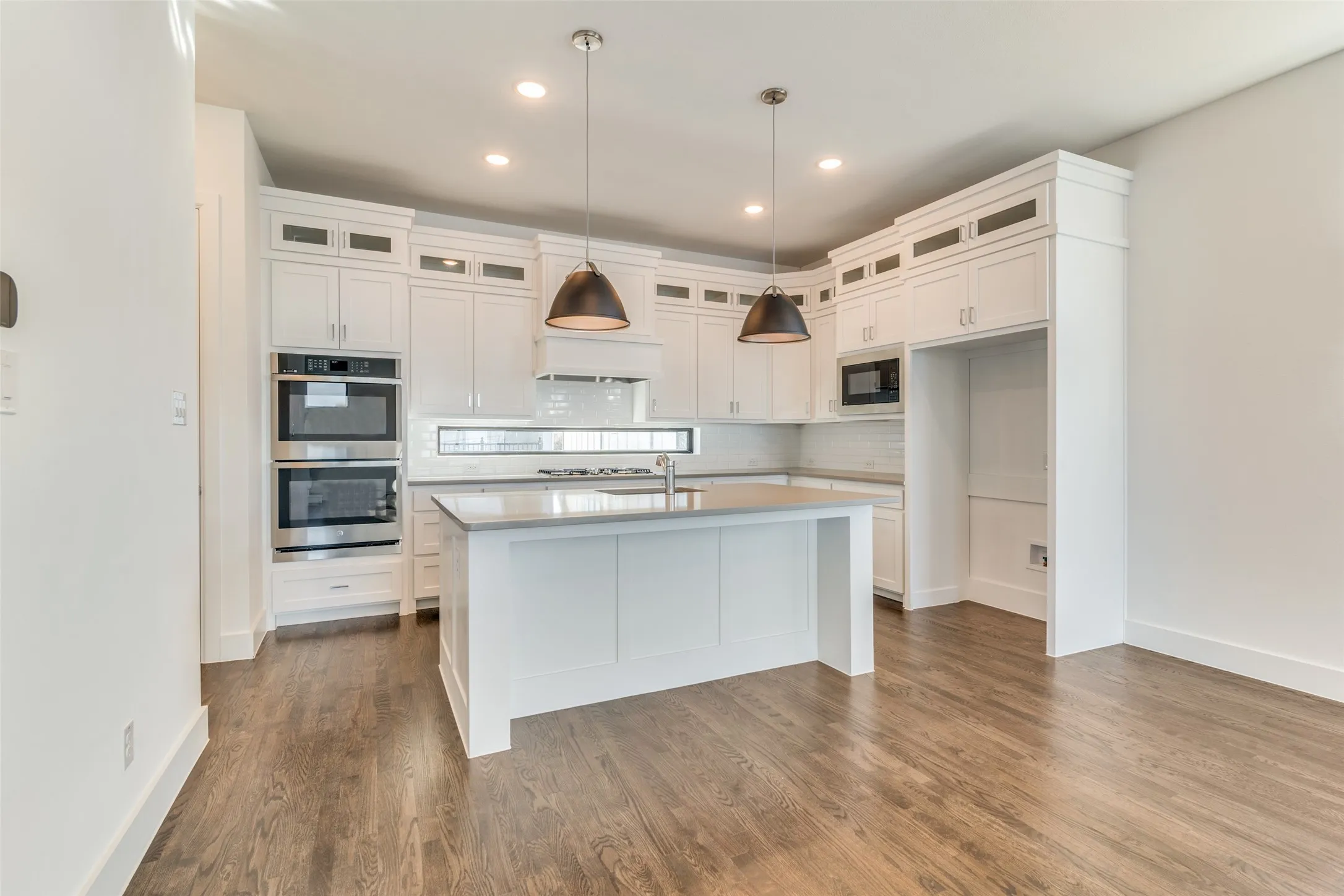 Single Family Residence For Rent in Dallas County , 800 War Admiral Drive, Rowlett, Texas 75088, 3 Bedroom, 4 Bathroom, 2 Garage spaces, 1,998 Sqft, built in 2024, mls#21308598, Real Estate Agent in Rowlett, Homes For Rent in Dallas county, Homes For Rent in Rowlett, Realtor in Rowlett Texas, Real Estate Brokerage Independent Realty Texas, Luminita Cordes Realtor