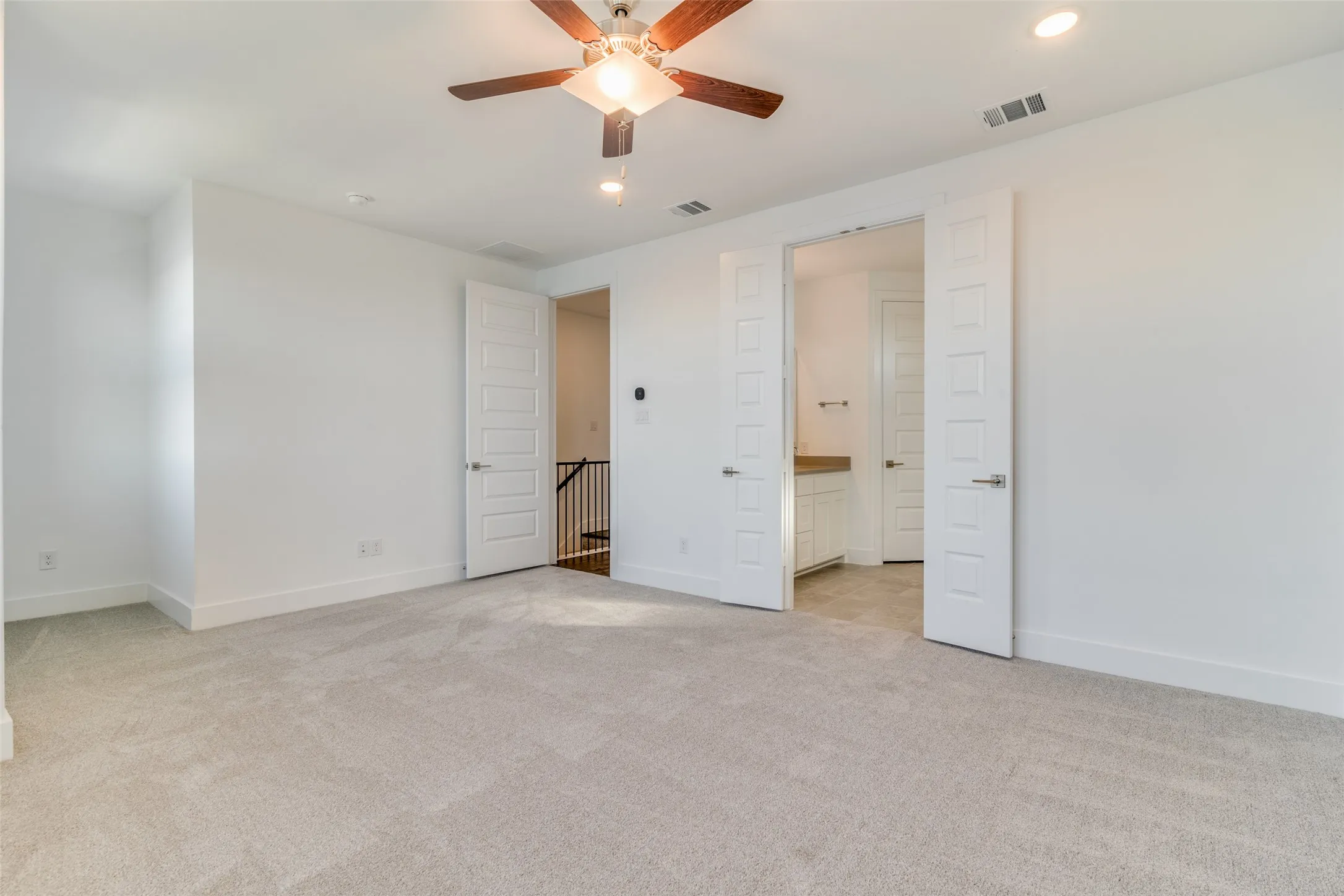 Single Family Residence For Rent in Dallas County , 800 War Admiral Drive, Rowlett, Texas 75088, 3 Bedroom, 4 Bathroom, 2 Garage spaces, 1,998 Sqft, built in 2024, mls#21308598, Real Estate Agent in Rowlett, Homes For Rent in Dallas county, Homes For Rent in Rowlett, Realtor in Rowlett Texas, Real Estate Brokerage Independent Realty Texas, Luminita Cordes Realtor