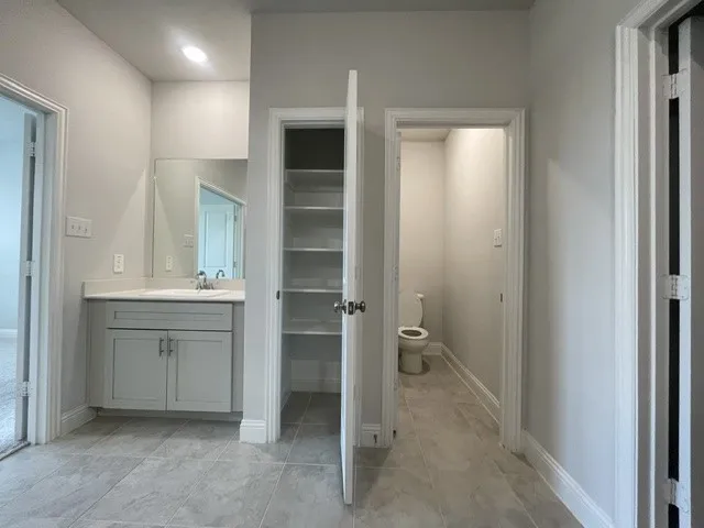Single Family Residence For Sale in Kaufman County , 1071 Norias Drive, Forney, Texas 75126, 5 Bedroom, 3 Bathroom, 2 Garage spaces, 2,465 Sqft, built in 2022, mls#21299764, Real Estate Agent in Forney, Homes For Sale in Kaufman county, Homes For Sale in Forney, Realtor in Forney Texas, Real Estate Brokerage Independent Realty Texas, Luminita Cordes Realtor