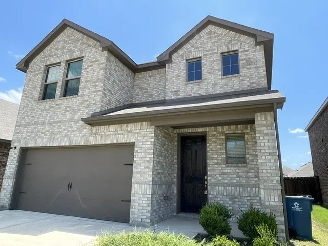 Single Family Residence For Sale in Kaufman County , 1071 Norias Drive, Forney, Texas 75126, 5 Bedroom, 3 Bathroom, 2 Garage spaces, 2,465 Sqft, built in 2022, mls#21299764, Real Estate Agent in Forney, Homes For Sale in Kaufman county, Homes For Sale in Forney, Realtor in Forney Texas, Real Estate Brokerage Independent Realty Texas, Luminita Cordes Realtor