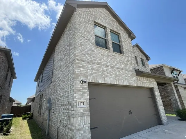 Single Family Residence For Sale in Kaufman County , 1071 Norias Drive, Forney, Texas 75126, 5 Bedroom, 3 Bathroom, 2 Garage spaces, 2,465 Sqft, built in 2022, mls#21299764, Real Estate Agent in Forney, Homes For Sale in Kaufman county, Homes For Sale in Forney, Realtor in Forney Texas, Real Estate Brokerage Independent Realty Texas, Luminita Cordes Realtor