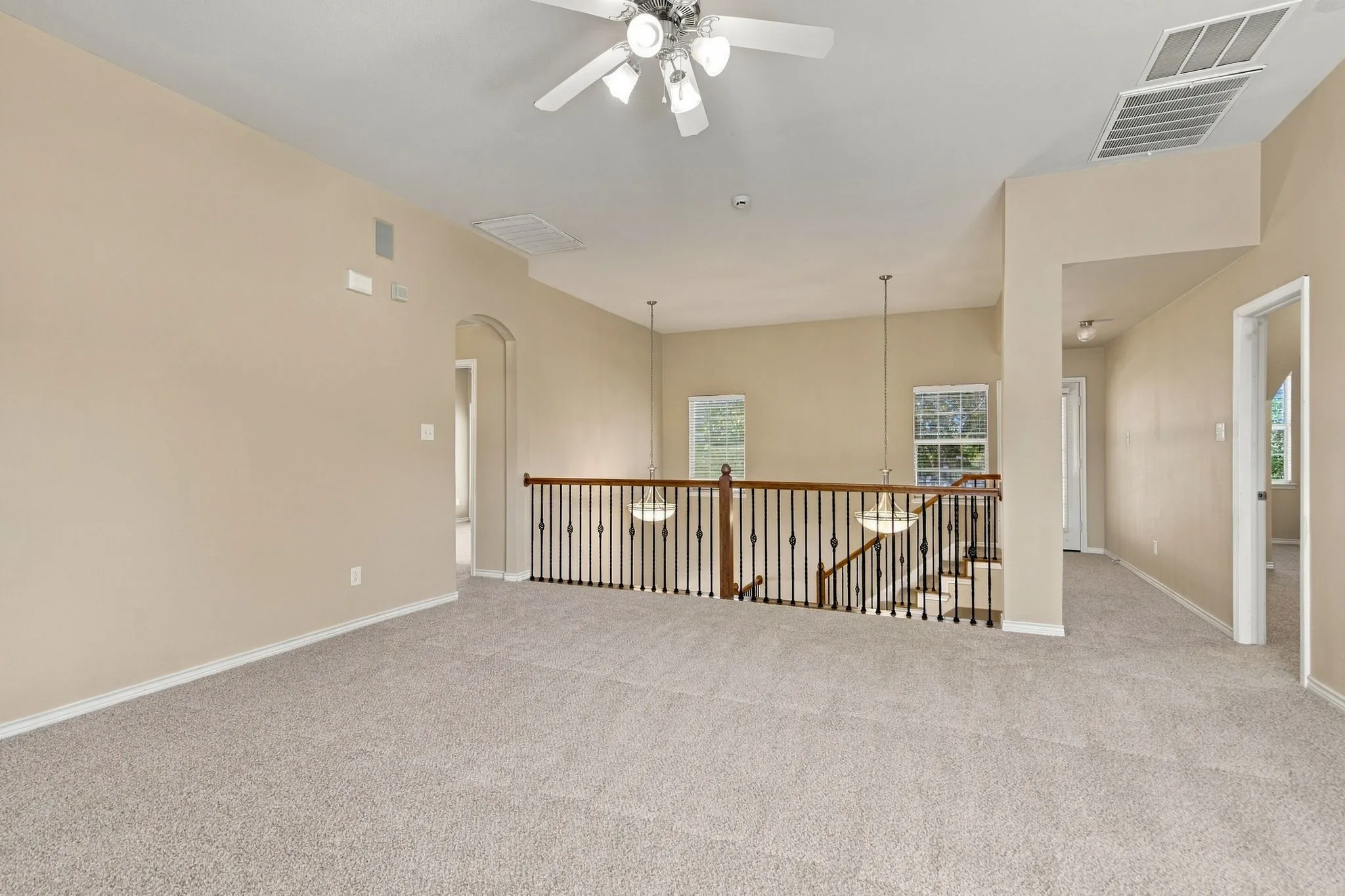 Single Family Residence For Sale in Denton County , 1140 Wenk Court, Aubrey, Texas 76227, 4 Bedroom, 4 Bathroom, 2 Garage spaces, 3,171 Sqft, built in 2006, mls#21304180, Real Estate Agent in Aubrey, Homes For Sale in Denton county, Homes For Sale in Aubrey, Realtor in Aubrey Texas, Real Estate Brokerage Independent Realty Texas, Luminita Cordes Realtor