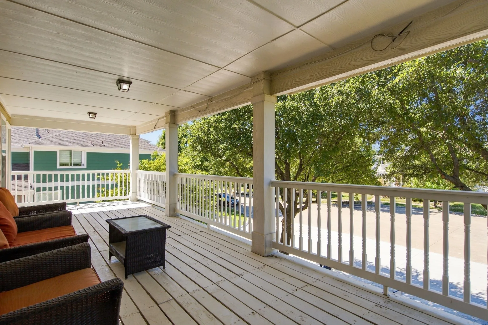 Single Family Residence For Sale in Denton County , 1140 Wenk Court, Aubrey, Texas 76227, 4 Bedroom, 4 Bathroom, 2 Garage spaces, 3,171 Sqft, built in 2006, mls#21304180, Real Estate Agent in Aubrey, Homes For Sale in Denton county, Homes For Sale in Aubrey, Realtor in Aubrey Texas, Real Estate Brokerage Independent Realty Texas, Luminita Cordes Realtor