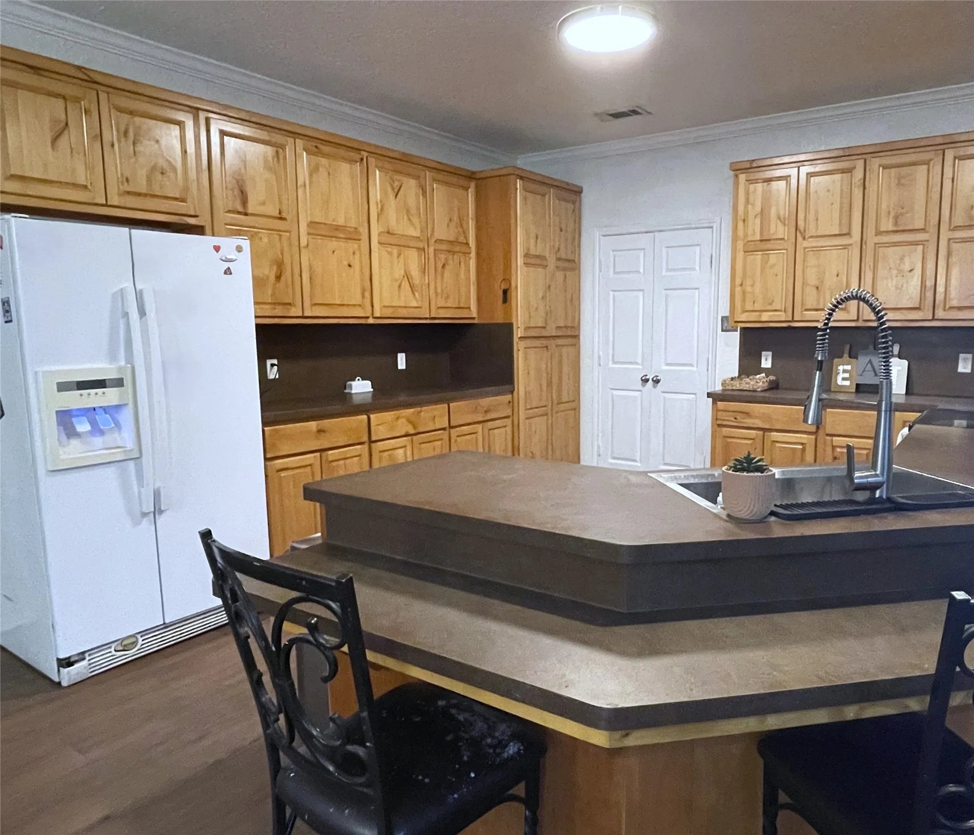 Breakfast Bar