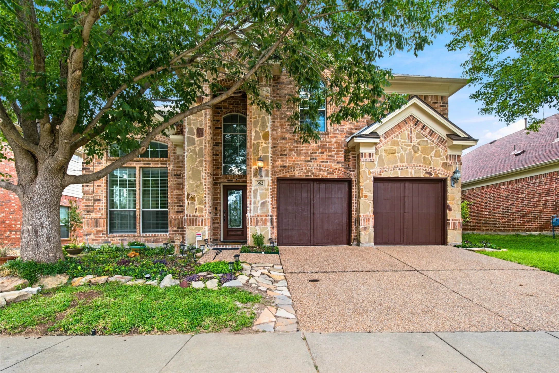 Single Family Residence For Rent in Collin County , 362 Spring Meadow Drive, Fairview, Texas 75069, 4 Bedroom, 4 Bathroom, 2 Garage spaces, 3,362 Sqft, built in 2006, mls#21306830, Real Estate Agent in Fairview, Homes For Rent in Collin county, Homes For Rent in Fairview, Realtor in Fairview Texas, Real Estate Brokerage Independent Realty Texas, Luminita Cordes Realtor