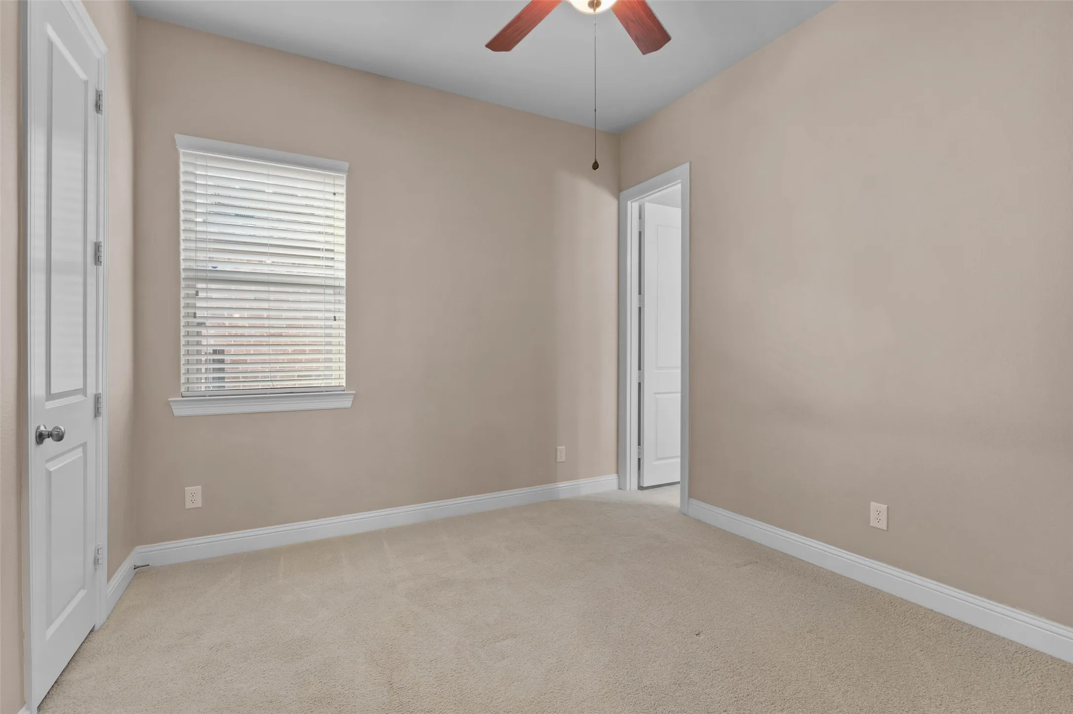 Secondary bedroom downstairs.
