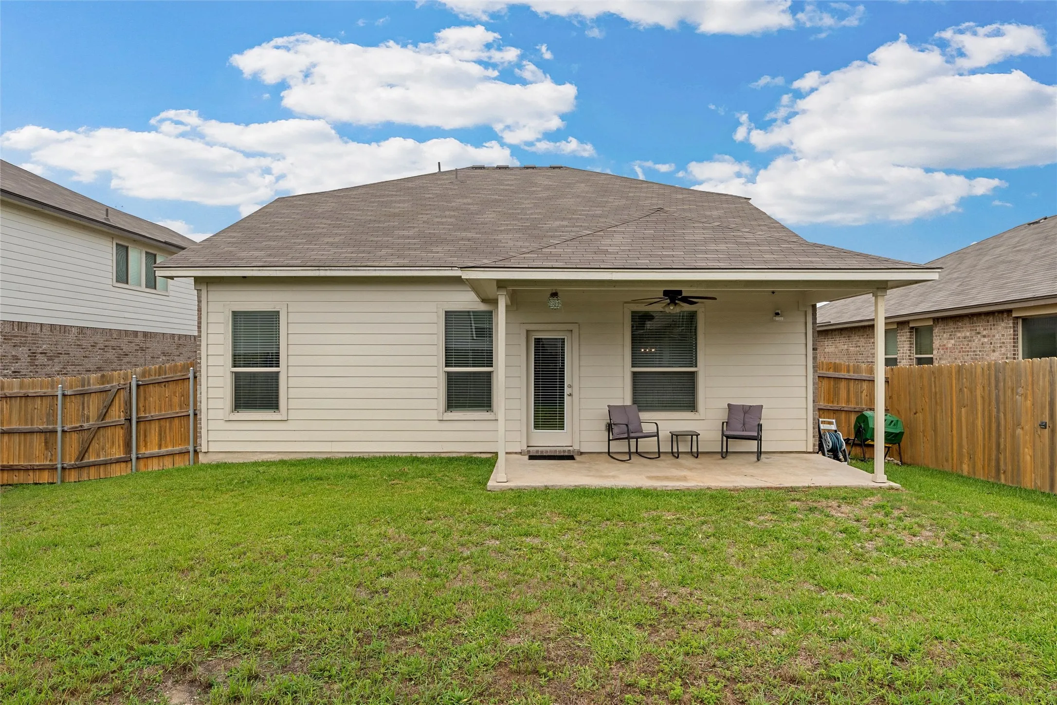 Single Family Residence For Sale in Mc Lennan County , 3216 Marston Road, Waco, Texas 76655, 4 Bedroom, 3 Bathroom, 2 Garage spaces, 2,428 Sqft, built in 2021, mls#21306410, Real Estate Agent in Waco, Homes For Sale in Mc Lennan county, Homes For Sale in Waco, Realtor in Waco Texas, Real Estate Brokerage Independent Realty Texas, Luminita Cordes Realtor