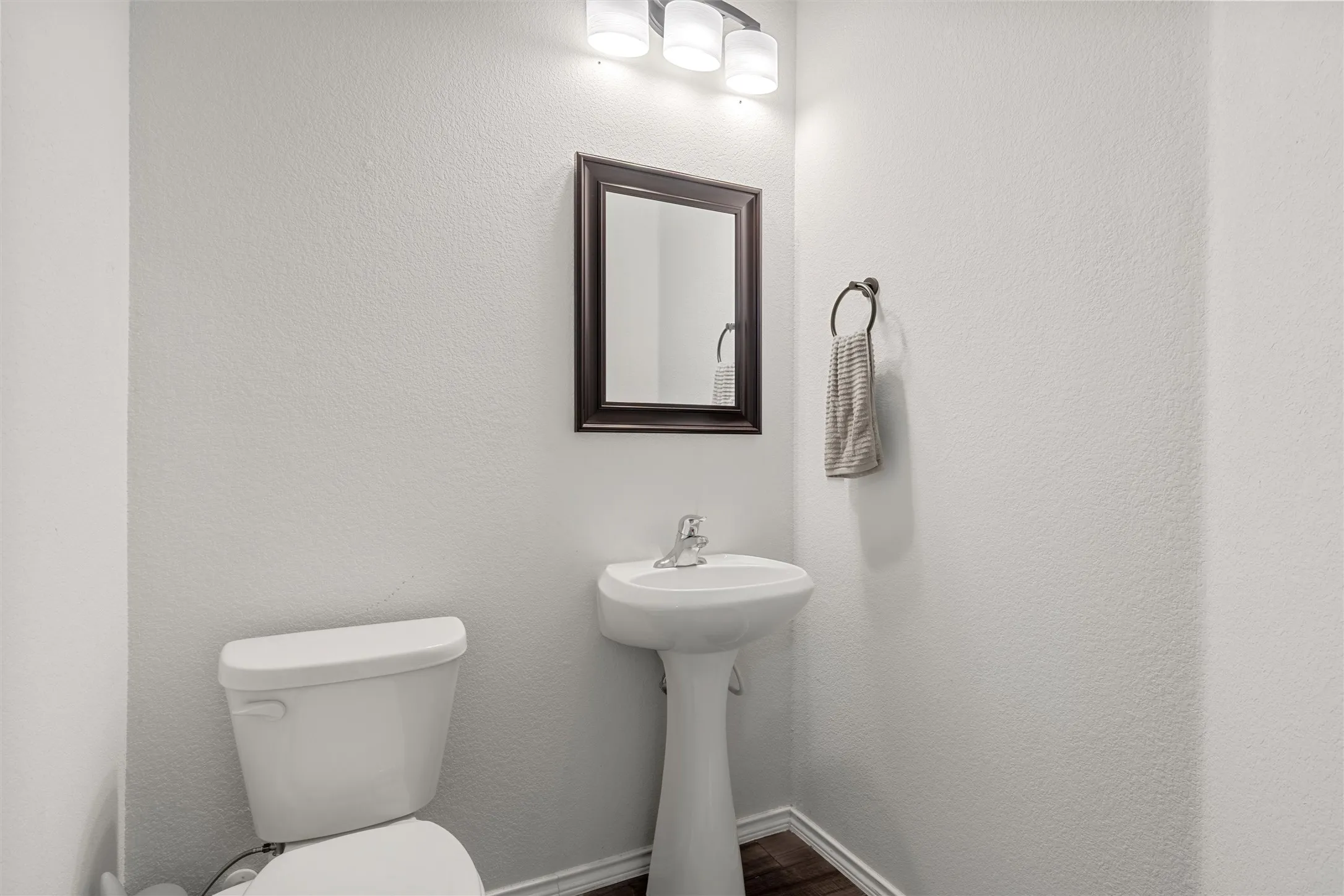 Single Family Residence For Sale in Mc Lennan County , 3216 Marston Road, Waco, Texas 76655, 4 Bedroom, 3 Bathroom, 2 Garage spaces, 2,428 Sqft, built in 2021, mls#21306410, Real Estate Agent in Waco, Homes For Sale in Mc Lennan county, Homes For Sale in Waco, Realtor in Waco Texas, Real Estate Brokerage Independent Realty Texas, Luminita Cordes Realtor