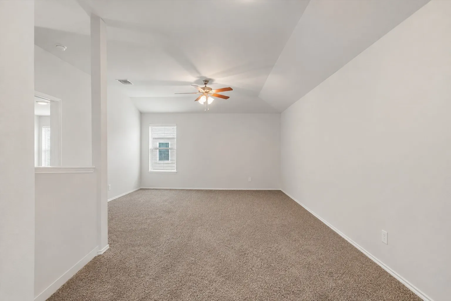 Single Family Residence For Sale in Mc Lennan County , 3216 Marston Road, Waco, Texas 76655, 4 Bedroom, 3 Bathroom, 2 Garage spaces, 2,428 Sqft, built in 2021, mls#21306410, Real Estate Agent in Waco, Homes For Sale in Mc Lennan county, Homes For Sale in Waco, Realtor in Waco Texas, Real Estate Brokerage Independent Realty Texas, Luminita Cordes Realtor