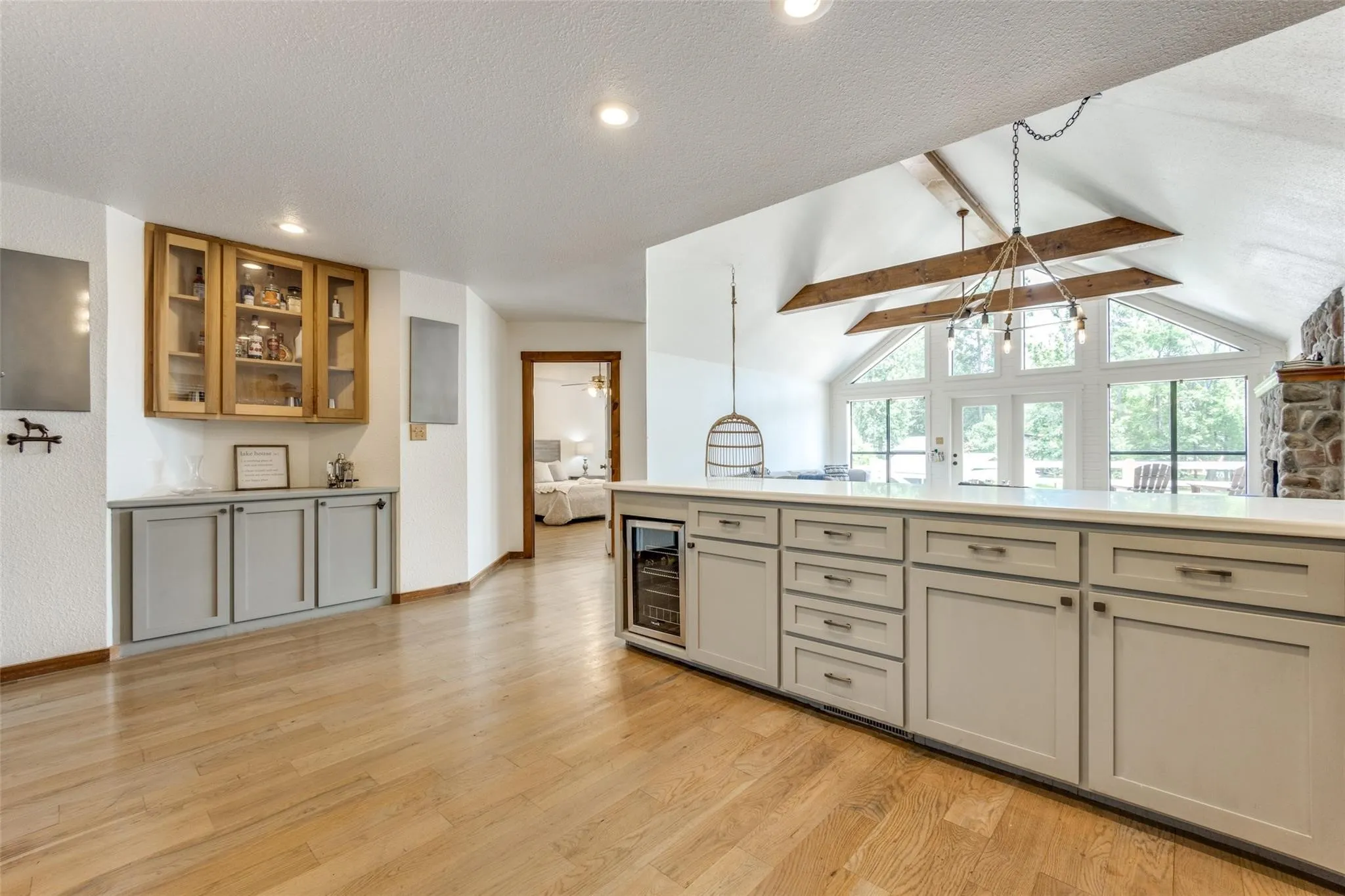 Single Family Residence For Sale in Franklin (TX) County , 909 King Club Boulevard, Scroggins, Texas 75480, 3 Bedroom, 2 Bathroom, Garage spaces, 1,724 Sqft, built in 1997, mls#21307220, Real Estate Agent in Scroggins, Homes For Sale in Franklin (TX) county, Homes For Sale in Scroggins, Realtor in Scroggins Texas, Real Estate Brokerage Independent Realty Texas, Luminita Cordes Realtor