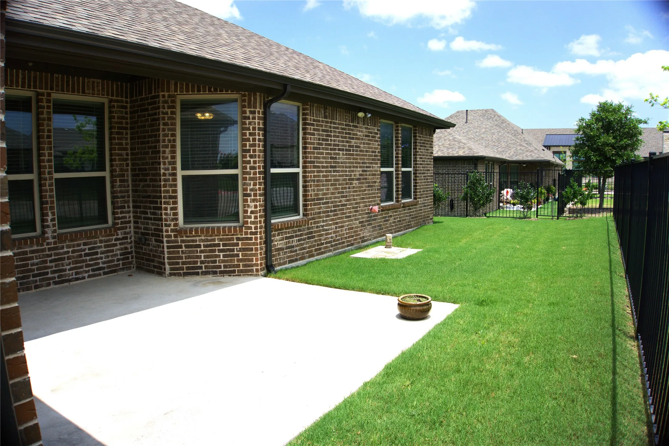 Condominium For Sale in Rockwall County , 902 Sendera Lane, Rockwall, Texas 75087, 2 Bedroom, 2 Bathroom, 2 Garage spaces, 1,661 Sqft, built in 2020, mls#21308667, Real Estate Agent in Rockwall, Homes For Sale in Rockwall county, Homes For Sale in Rockwall, Realtor in Rockwall Texas, Real Estate Brokerage Independent Realty Texas, Luminita Cordes Realtor