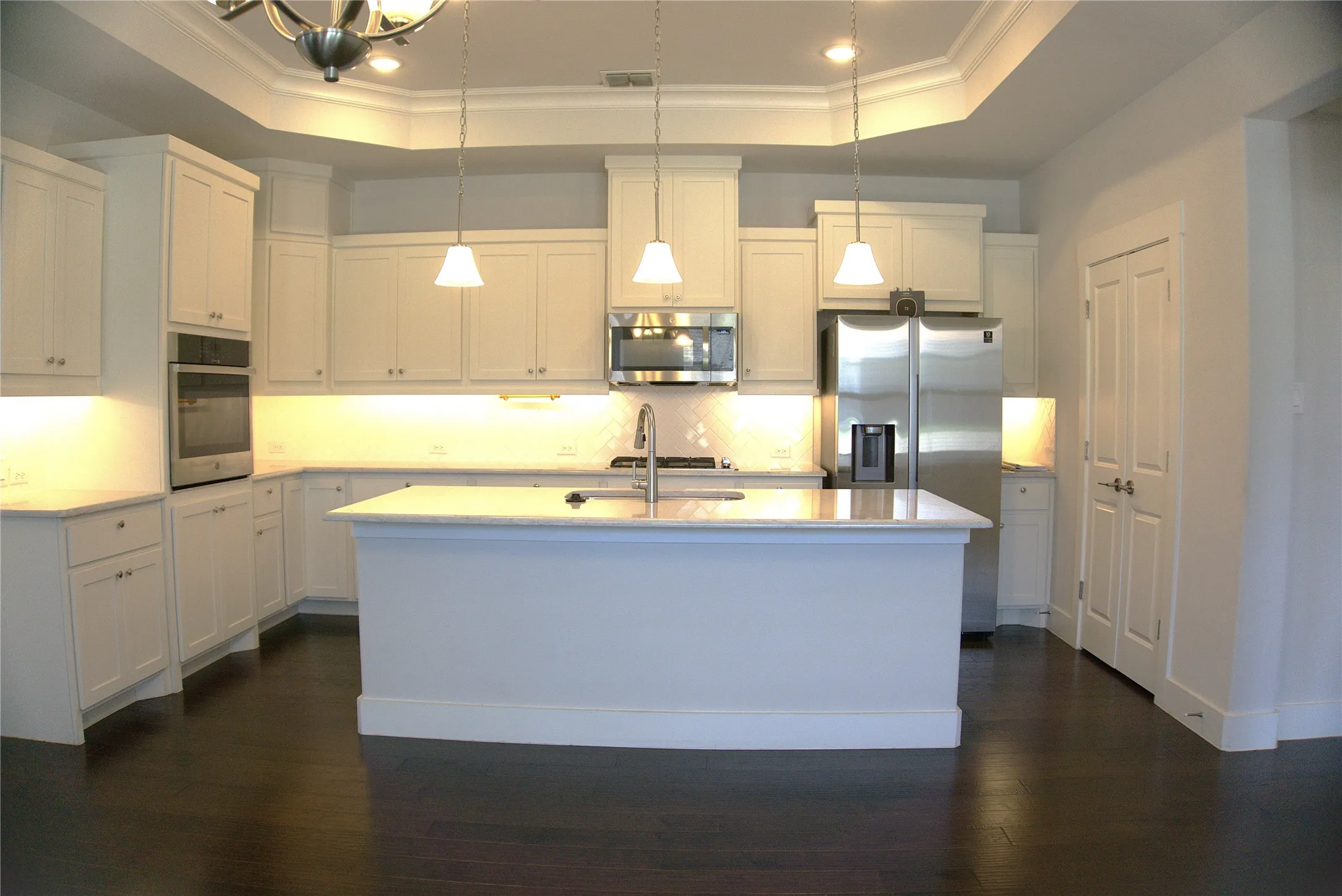 Condominium For Sale in Rockwall County , 902 Sendera Lane, Rockwall, Texas 75087, 2 Bedroom, 2 Bathroom, 2 Garage spaces, 1,661 Sqft, built in 2020, mls#21308667, Real Estate Agent in Rockwall, Homes For Sale in Rockwall county, Homes For Sale in Rockwall, Realtor in Rockwall Texas, Real Estate Brokerage Independent Realty Texas, Luminita Cordes Realtor