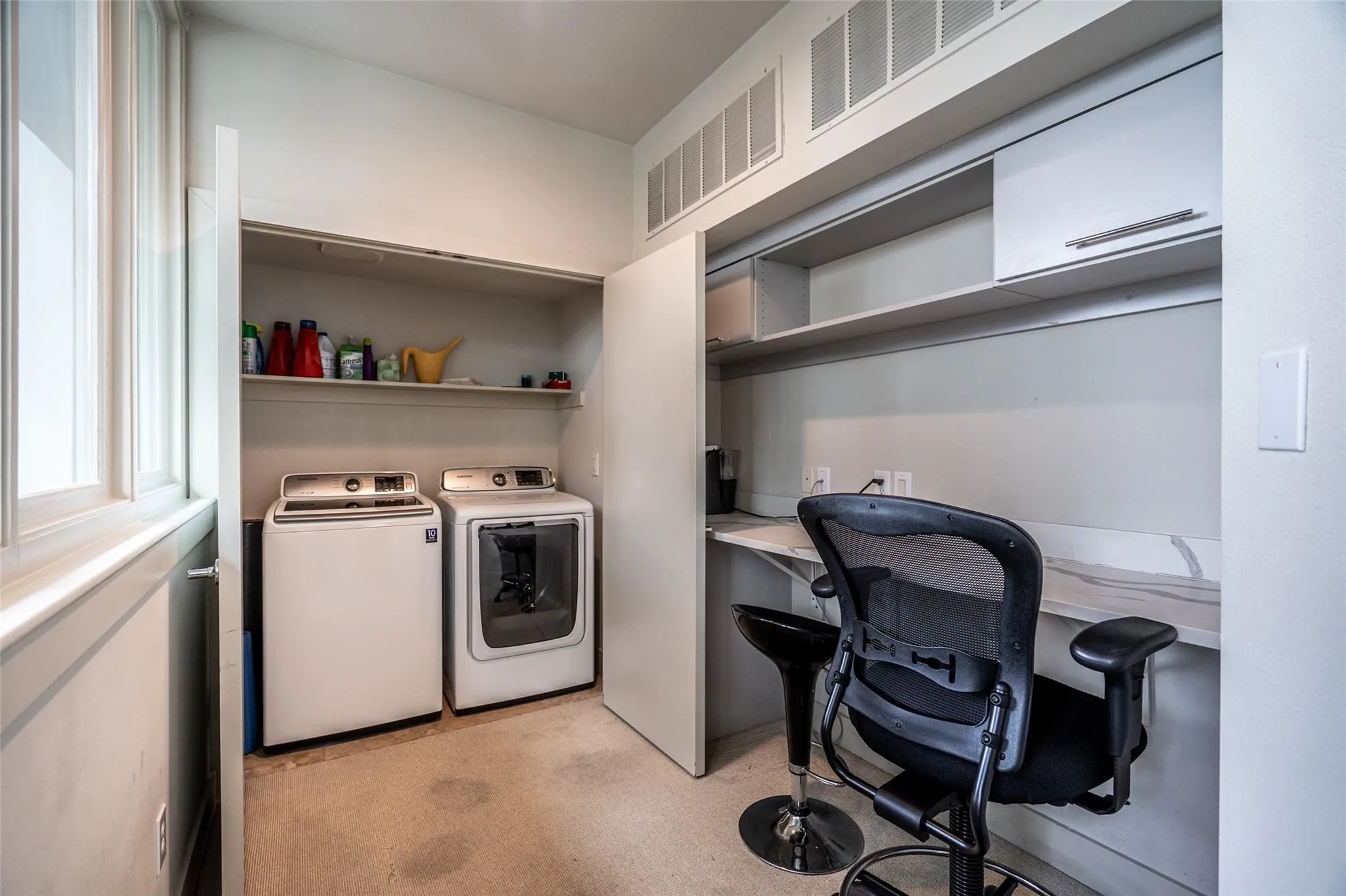 Condominium For Rent in Dallas County , 4614 Cedar Springs Road A, Dallas, Texas 75219, 2 Bedroom, 3 Bathroom, 2 Garage spaces, 1,876 Sqft, built in 2006, mls#21302506, Real Estate Agent in Dallas, Homes For Rent in Dallas county, Homes For Rent in Dallas, Realtor in Dallas Texas, Real Estate Brokerage Independent Realty Texas, Luminita Cordes Realtor