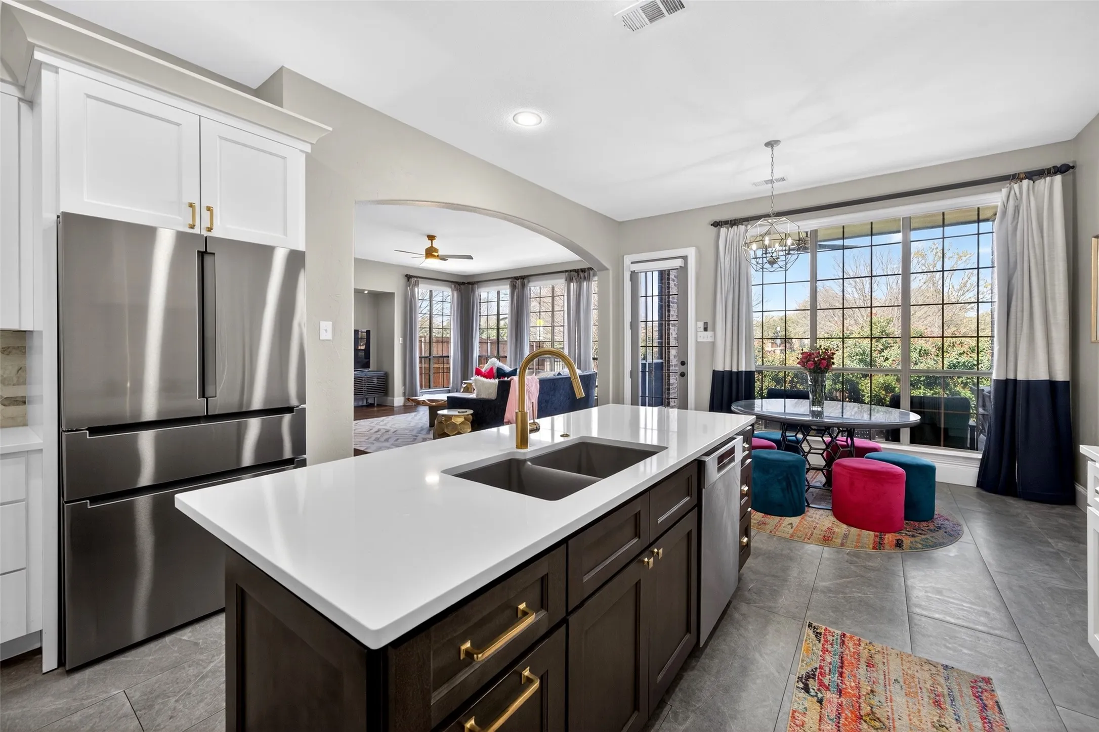 Single Family Residence For Rent in Tarrant County , 301 Foxcroft Lane, Keller, Texas 76248, 4 Bedroom, 4 Bathroom, 3 Garage spaces, 4,231 Sqft, built in 2005, mls#21308680, Real Estate Agent in Keller, Homes For Rent in Tarrant county, Homes For Rent in Keller, Realtor in Keller Texas, Real Estate Brokerage Independent Realty Texas, Luminita Cordes Realtor