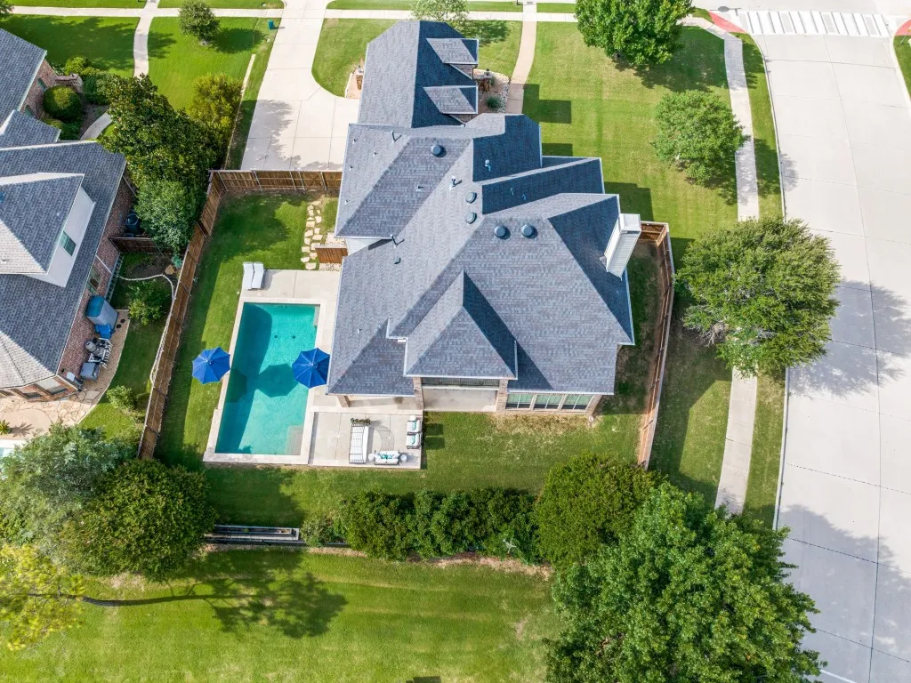 Single Family Residence For Rent in Tarrant County , 301 Foxcroft Lane, Keller, Texas 76248, 4 Bedroom, 4 Bathroom, 3 Garage spaces, 4,231 Sqft, built in 2005, mls#21308680, Real Estate Agent in Keller, Homes For Rent in Tarrant county, Homes For Rent in Keller, Realtor in Keller Texas, Real Estate Brokerage Independent Realty Texas, Luminita Cordes Realtor