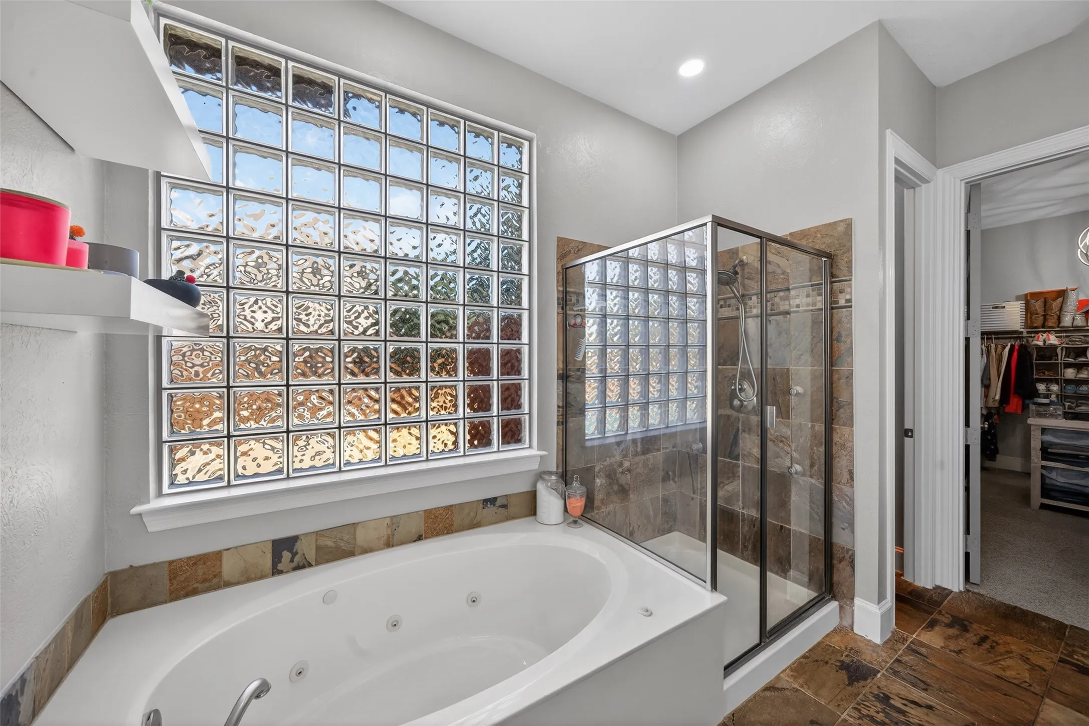 Single Family Residence For Rent in Tarrant County , 301 Foxcroft Lane, Keller, Texas 76248, 4 Bedroom, 4 Bathroom, 3 Garage spaces, 4,231 Sqft, built in 2005, mls#21308680, Real Estate Agent in Keller, Homes For Rent in Tarrant county, Homes For Rent in Keller, Realtor in Keller Texas, Real Estate Brokerage Independent Realty Texas, Luminita Cordes Realtor
