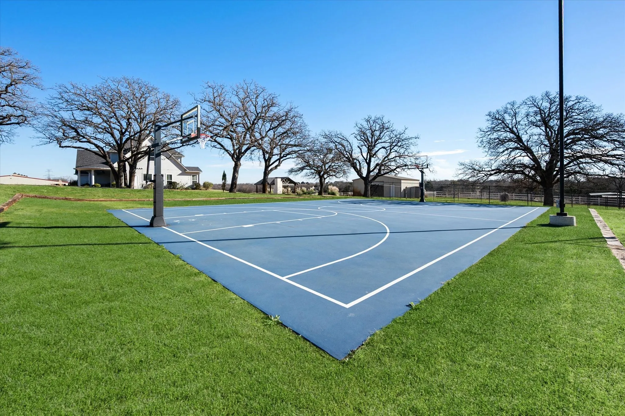 Single Family Residence For Sale in Tarrant County , 6056 Bennett Lawson Road, Mansfield, Texas 76063, 4 Bedroom, 5 Bathroom, 5 Garage spaces, 4,580 Sqft, built in 2008, mls#21308691, Real Estate Agent in Mansfield, Homes For Sale in Tarrant county, Homes For Sale in Mansfield, Realtor in Mansfield Texas, Real Estate Brokerage Independent Realty Texas, Luminita Cordes Realtor