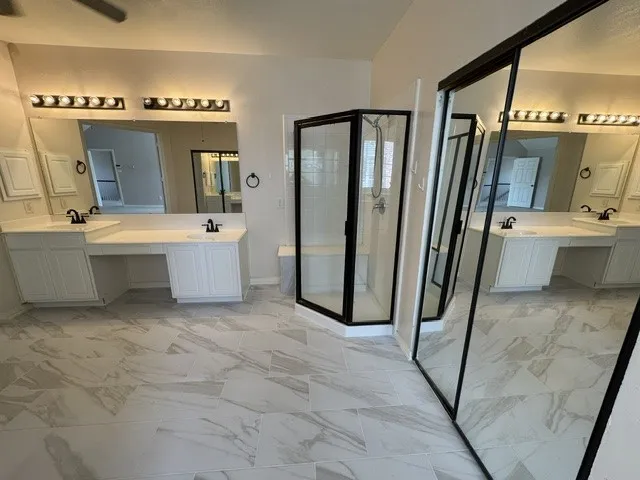 Single Family Residence For Rent in Collin County , 2413 Aberdeen Avenue, Mc Kinney, Texas 75072, 3 Bedroom, 3 Bathroom, 2 Garage spaces, 2,778 Sqft, built in 2001, mls#21308565, Real Estate Agent in Mc Kinney, Homes For Rent in Collin county, Homes For Rent in Mc Kinney, Realtor in Mc Kinney Texas, Real Estate Brokerage Independent Realty Texas, Luminita Cordes Realtor