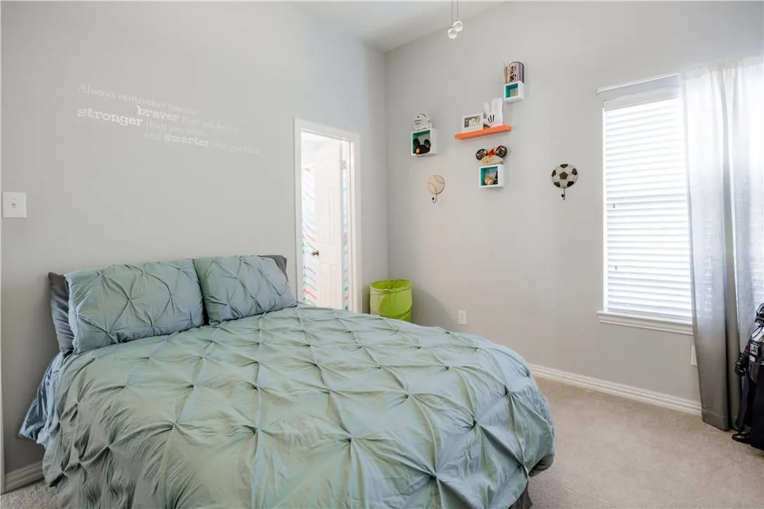 Single Family Residence For Rent in Collin County , 2413 Aberdeen Avenue, Mc Kinney, Texas 75072, 3 Bedroom, 3 Bathroom, 2 Garage spaces, 2,778 Sqft, built in 2001, mls#21308565, Real Estate Agent in Mc Kinney, Homes For Rent in Collin county, Homes For Rent in Mc Kinney, Realtor in Mc Kinney Texas, Real Estate Brokerage Independent Realty Texas, Luminita Cordes Realtor