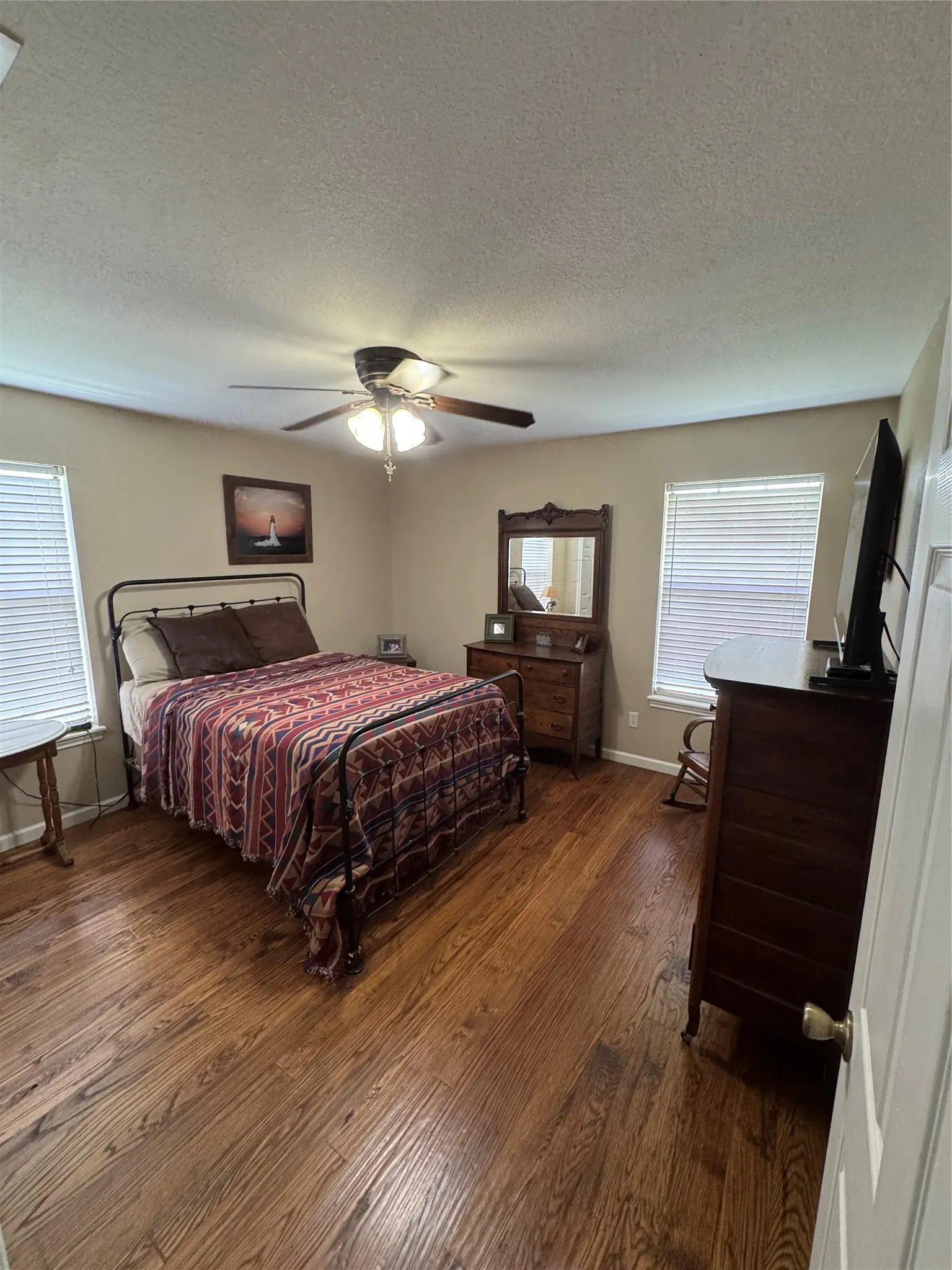 Farm For Sale in Kaufman County , 6655 County Road 118, Kaufman, Texas 75142, 3 Bedrooms, 3 Bathrooms, 2 Garage spaces, 1,833 Sqft, built in 1996, Price $900,000, mls#21282192, Real Estate Agent in Kaufman, Homes For Sale in Kaufman county, Homes For Sale in Kaufman, Realtor in Kaufman Texas, Real Estate Brokerage Independent Realty Texas, Luminita Cordes Realtor