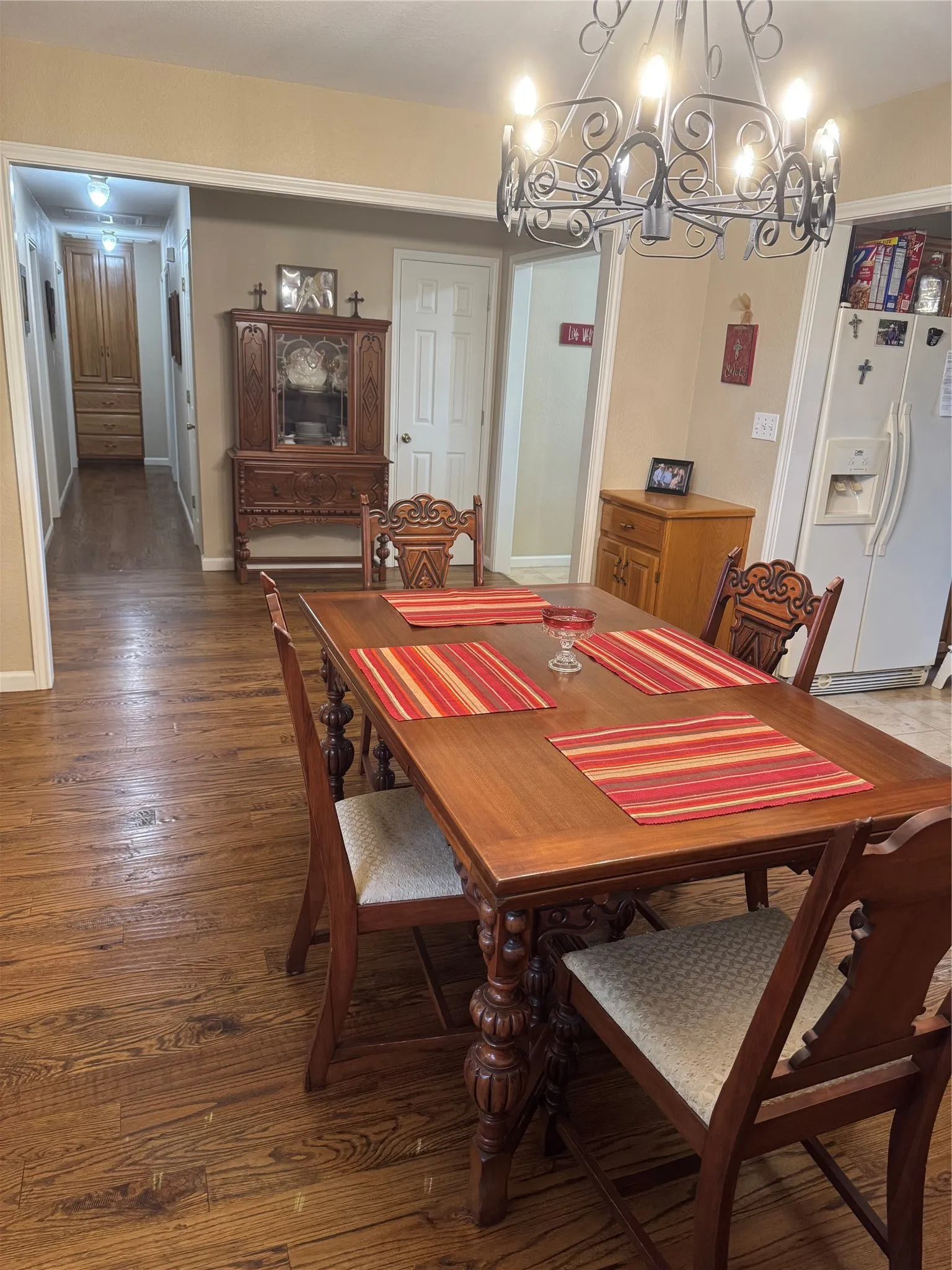 Farm For Sale in Kaufman County , 6655 County Road 118, Kaufman, Texas 75142, 3 Bedrooms, 3 Bathrooms, 2 Garage spaces, 1,833 Sqft, built in 1996, Price $900,000, mls#21282192, Real Estate Agent in Kaufman, Homes For Sale in Kaufman county, Homes For Sale in Kaufman, Realtor in Kaufman Texas, Real Estate Brokerage Independent Realty Texas, Luminita Cordes Realtor