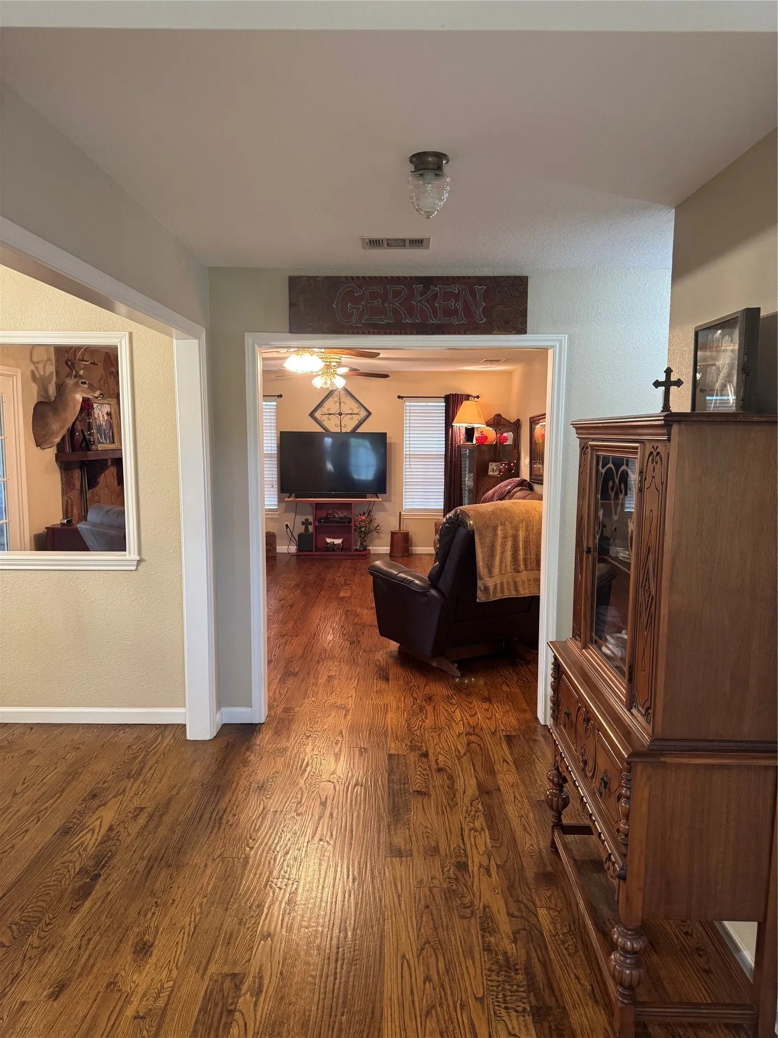 Farm For Sale in Kaufman County , 6655 County Road 118, Kaufman, Texas 75142, 3 Bedrooms, 3 Bathrooms, 2 Garage spaces, 1,833 Sqft, built in 1996, Price $900,000, mls#21282192, Real Estate Agent in Kaufman, Homes For Sale in Kaufman county, Homes For Sale in Kaufman, Realtor in Kaufman Texas, Real Estate Brokerage Independent Realty Texas, Luminita Cordes Realtor