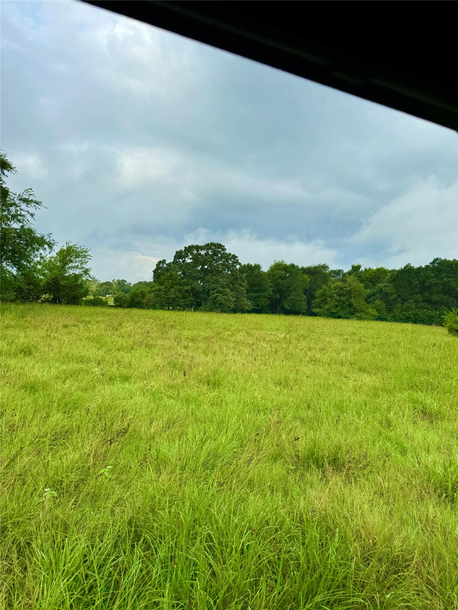 Farm For Sale in Kaufman County , 6655 County Road 118, Kaufman, Texas 75142, 3 Bedrooms, 3 Bathrooms, 2 Garage spaces, 1,833 Sqft, built in 1996, Price $900,000, mls#21282192, Real Estate Agent in Kaufman, Homes For Sale in Kaufman county, Homes For Sale in Kaufman, Realtor in Kaufman Texas, Real Estate Brokerage Independent Realty Texas, Luminita Cordes Realtor
