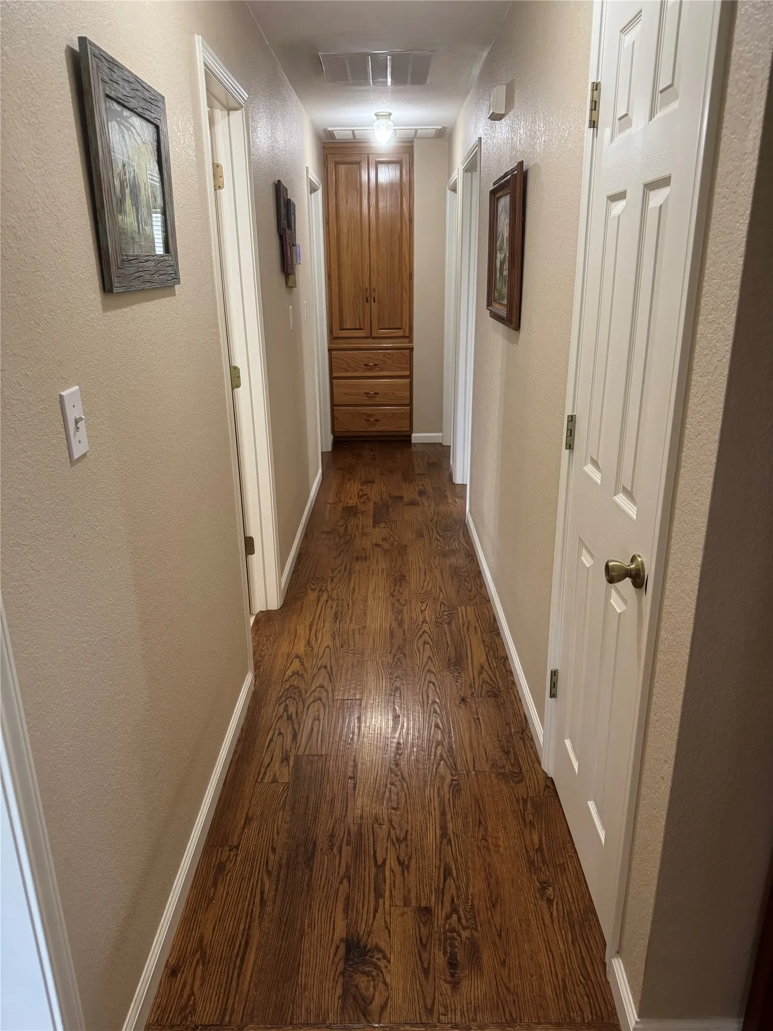 Farm For Sale in Kaufman County , 6655 County Road 118, Kaufman, Texas 75142, 3 Bedrooms, 3 Bathrooms, 2 Garage spaces, 1,833 Sqft, built in 1996, Price $900,000, mls#21282192, Real Estate Agent in Kaufman, Homes For Sale in Kaufman county, Homes For Sale in Kaufman, Realtor in Kaufman Texas, Real Estate Brokerage Independent Realty Texas, Luminita Cordes Realtor
