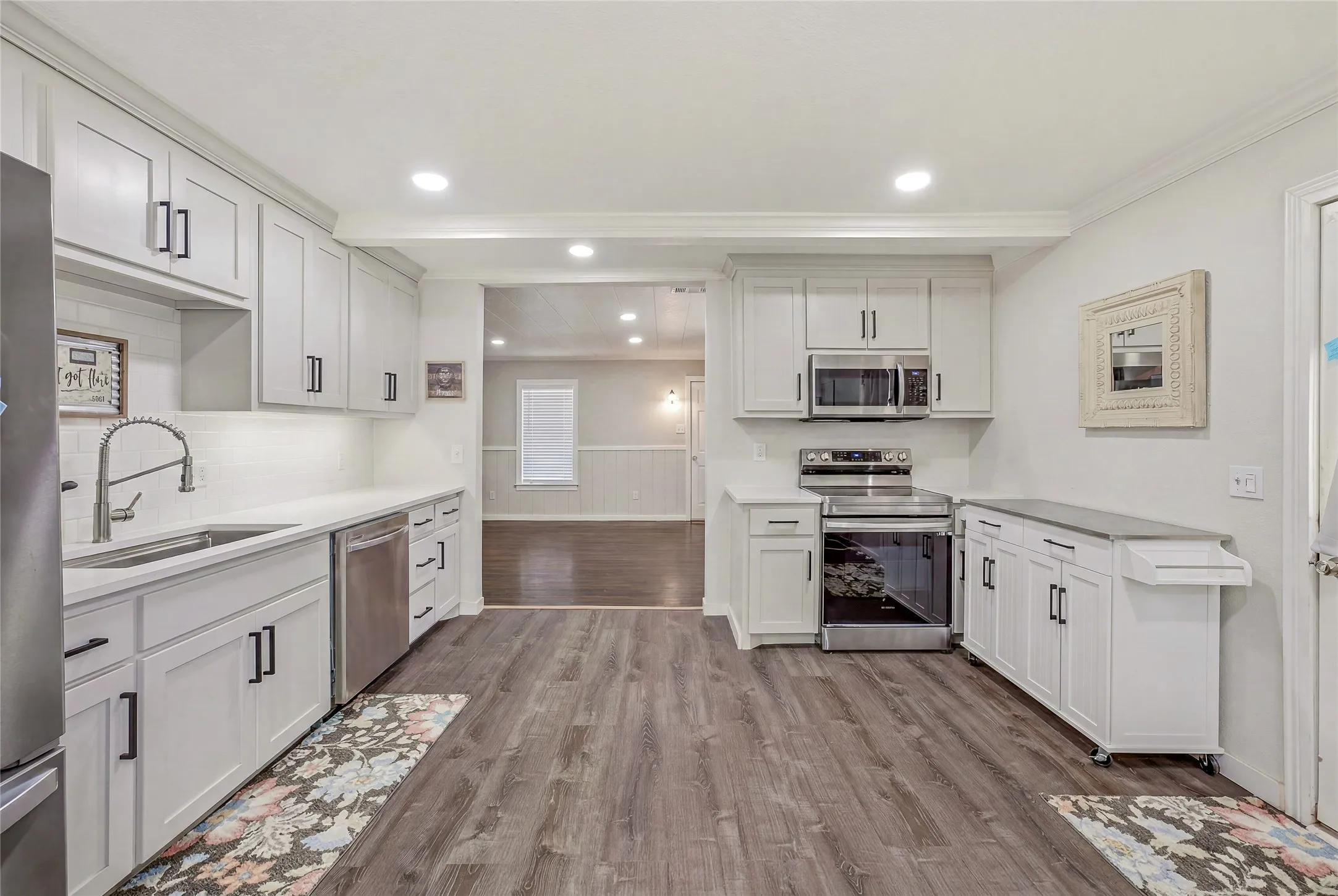 Single Family Residence For Sale in Young County , 111 Medlan Chapel Road, Graham, Texas 76450, 4 Bedroom, 2 Bathroom, Garage spaces, 2,024 Sqft, built in 1940, mls#21308441, Real Estate Agent in Graham, Homes For Sale in Young county, Homes For Sale in Graham, Realtor in Graham Texas, Real Estate Brokerage Independent Realty Texas, Luminita Cordes Realtor
