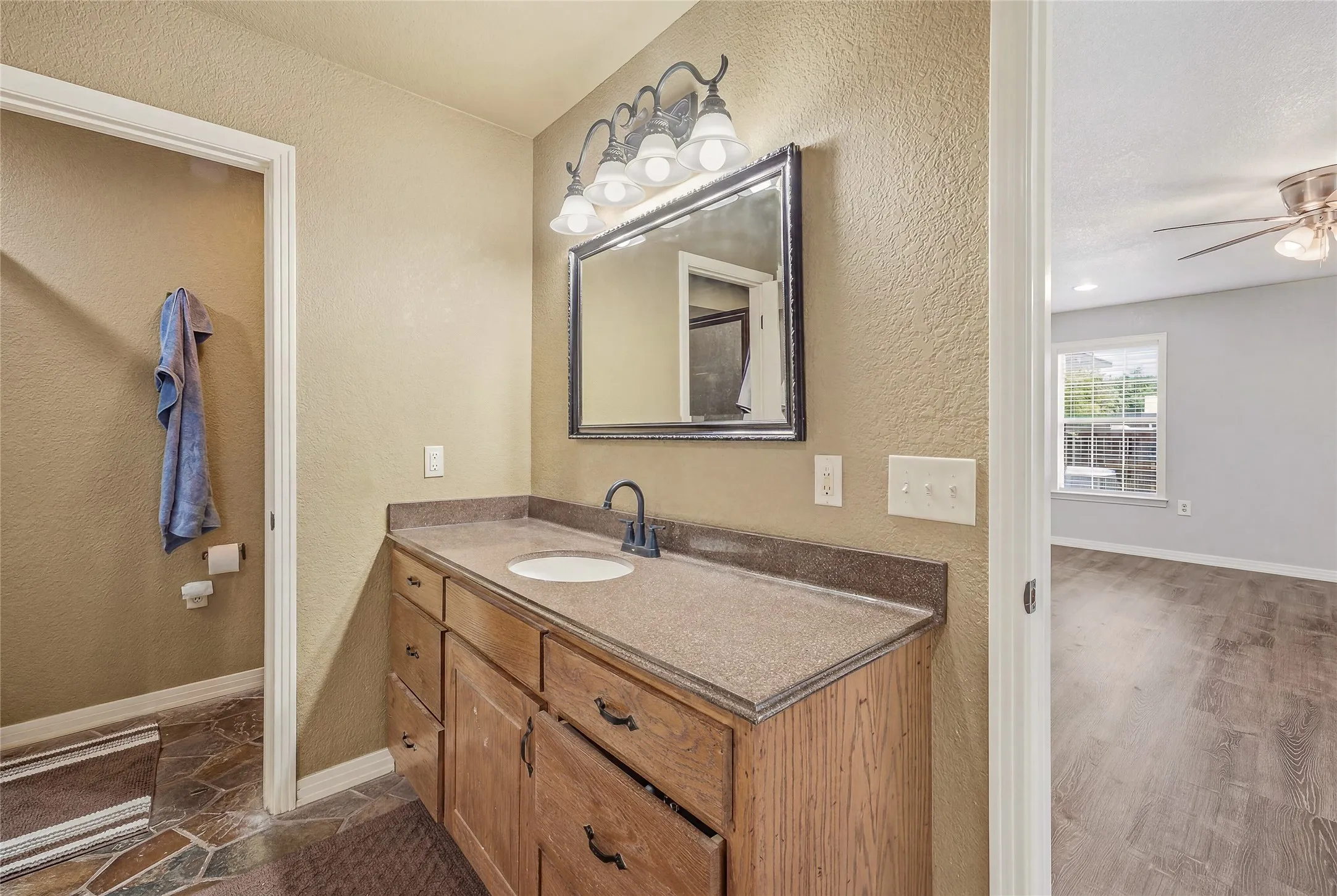 Single Family Residence For Sale in Young County , 111 Medlan Chapel Road, Graham, Texas 76450, 4 Bedroom, 2 Bathroom, Garage spaces, 2,024 Sqft, built in 1940, mls#21308441, Real Estate Agent in Graham, Homes For Sale in Young county, Homes For Sale in Graham, Realtor in Graham Texas, Real Estate Brokerage Independent Realty Texas, Luminita Cordes Realtor