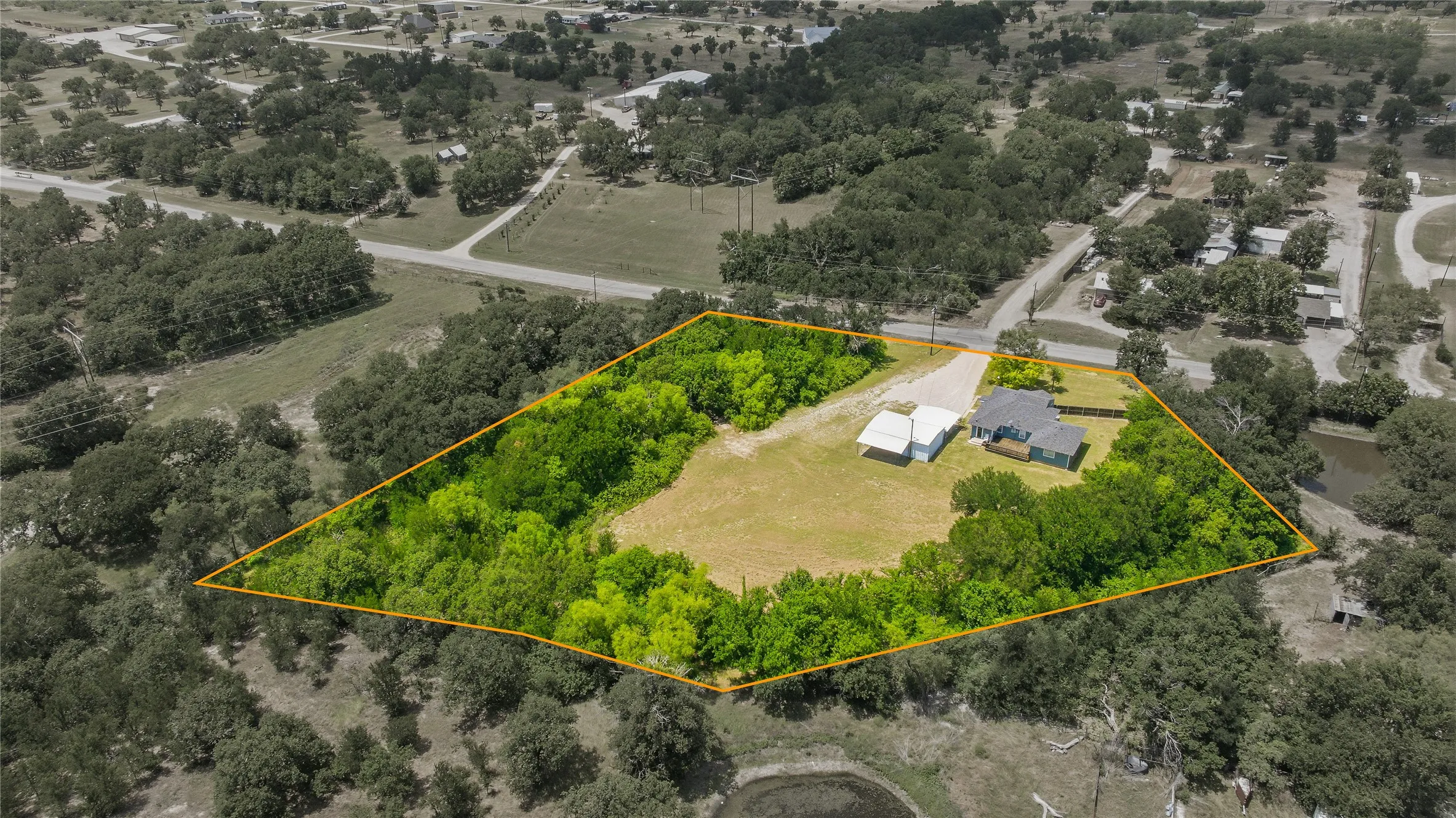 Single Family Residence For Sale in Young County , 111 Medlan Chapel Road, Graham, Texas 76450, 4 Bedroom, 2 Bathroom, Garage spaces, 2,024 Sqft, built in 1940, mls#21308441, Real Estate Agent in Graham, Homes For Sale in Young county, Homes For Sale in Graham, Realtor in Graham Texas, Real Estate Brokerage Independent Realty Texas, Luminita Cordes Realtor