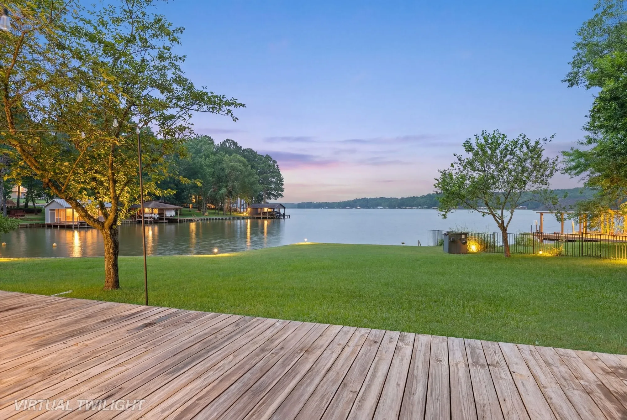 Single Family Residence For Sale in Franklin (TX) County , 331 Spring Creek Drive, Mount Vernon, Texas 75457, 4 Bedroom, 4 Bathroom, 2 Garage spaces, 2,292 Sqft, built in 1986, mls#21308721, Real Estate Agent in Mount Vernon, Homes For Sale in Franklin (TX) county, Homes For Sale in Mount Vernon, Realtor in Mount Vernon Texas, Real Estate Brokerage Independent Realty Texas, Luminita Cordes Realtor