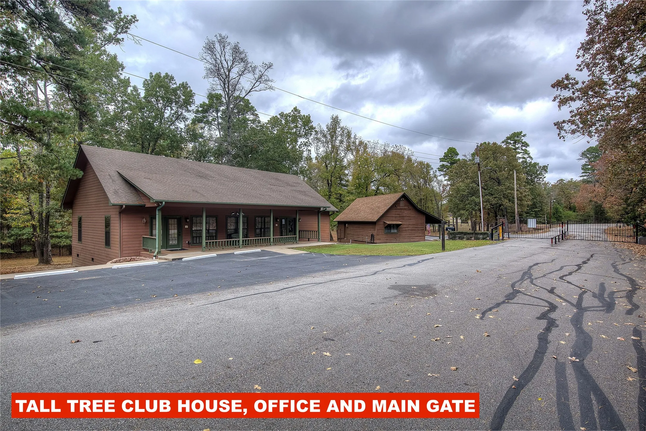 Single Family Residence For Sale in Franklin (TX) County , 331 Spring Creek Drive, Mount Vernon, Texas 75457, 4 Bedroom, 4 Bathroom, 2 Garage spaces, 2,292 Sqft, built in 1986, mls#21308721, Real Estate Agent in Mount Vernon, Homes For Sale in Franklin (TX) county, Homes For Sale in Mount Vernon, Realtor in Mount Vernon Texas, Real Estate Brokerage Independent Realty Texas, Luminita Cordes Realtor