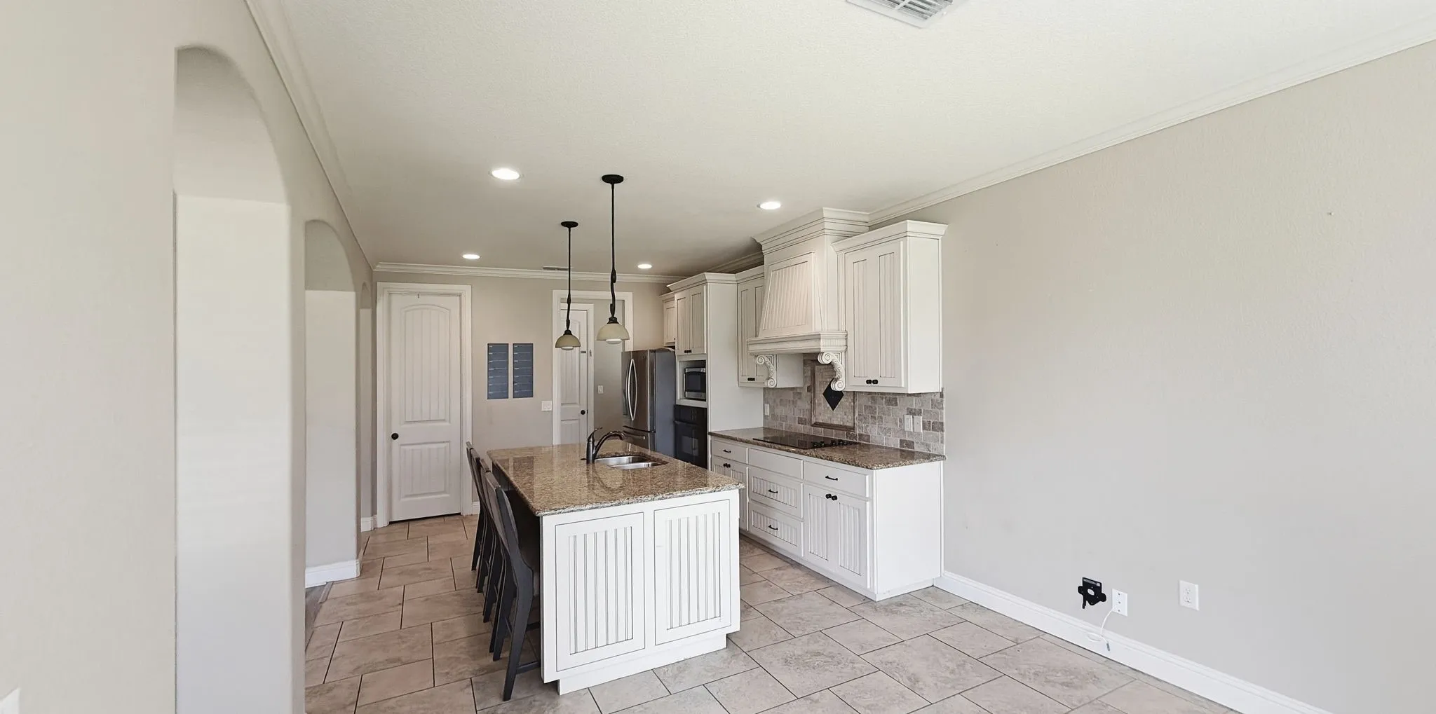 Single Family Residence For Sale in Hood County , 608 Donna Circle, Granbury, Texas 76049, 4 Bedroom, 2 Bathroom, 2 Garage spaces, 1,920 Sqft, built in 2011, mls#21308741, Real Estate Agent in Granbury, Homes For Sale in Hood county, Homes For Sale in Granbury, Realtor in Granbury Texas, Real Estate Brokerage Independent Realty Texas, Luminita Cordes Realtor