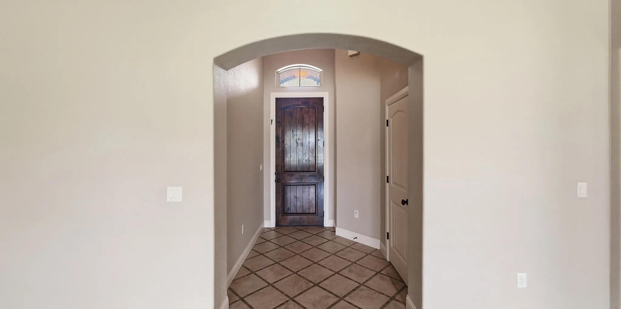 Single Family Residence For Sale in Hood County , 608 Donna Circle, Granbury, Texas 76049, 4 Bedroom, 2 Bathroom, 2 Garage spaces, 1,920 Sqft, built in 2011, mls#21308741, Real Estate Agent in Granbury, Homes For Sale in Hood county, Homes For Sale in Granbury, Realtor in Granbury Texas, Real Estate Brokerage Independent Realty Texas, Luminita Cordes Realtor