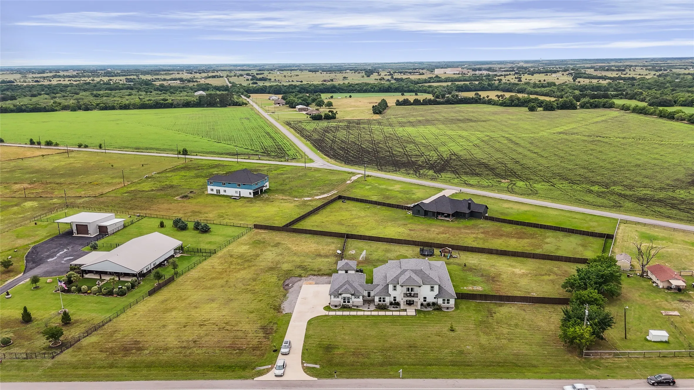 Single Family Residence For Sale in Ellis County , 3721 Highway 34, Ennis, Texas 75119, 7 Bedroom, 5 Bathroom, 3 Garage spaces, 5,796 Sqft, built in 2022, mls#21308745, Real Estate Agent in Ennis, Homes For Sale in Ellis county, Homes For Sale in Ennis, Realtor in Ennis Texas, Real Estate Brokerage Independent Realty Texas, Luminita Cordes Realtor