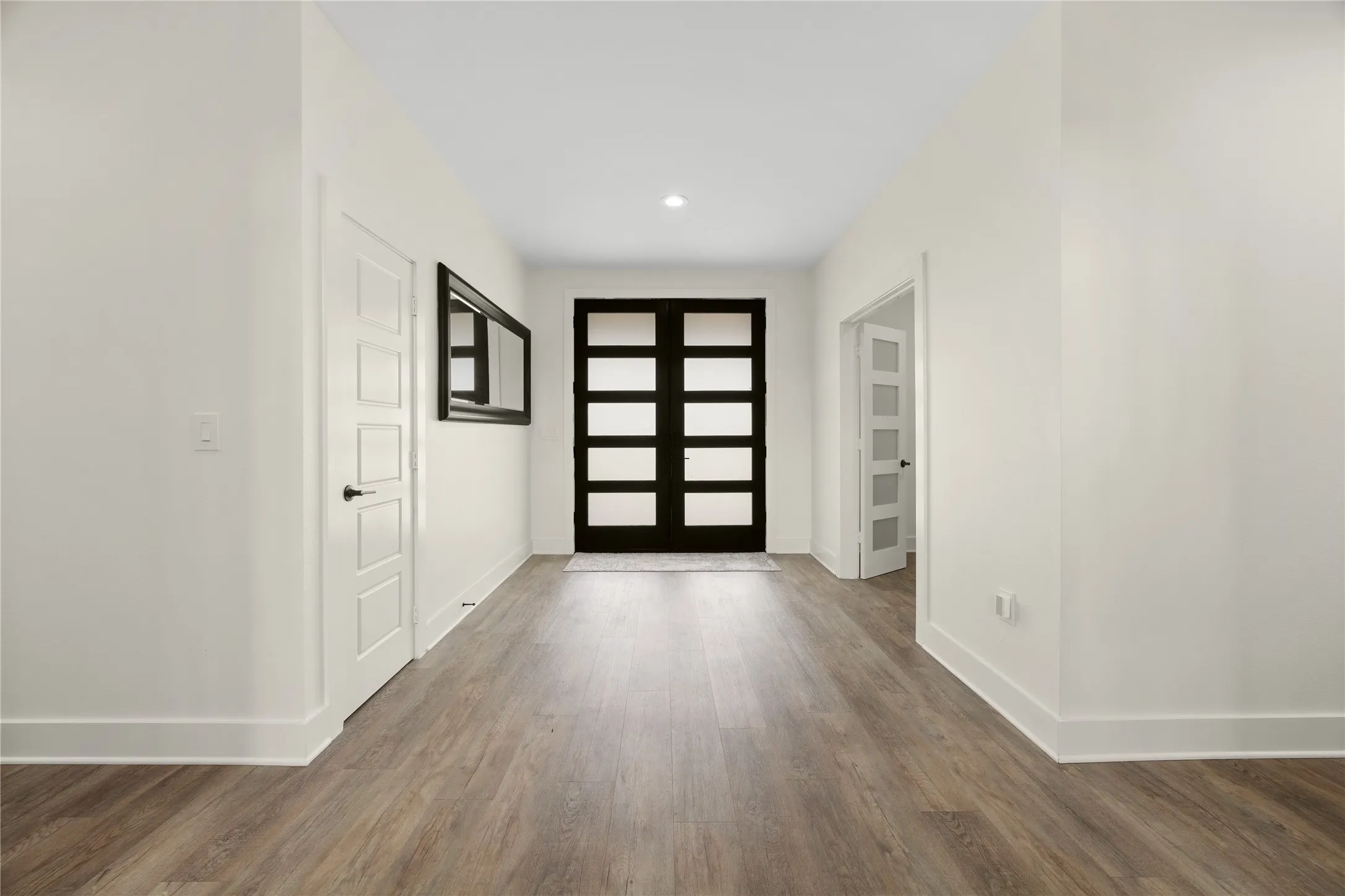 Single Family Residence For Sale in Ellis County , 3721 Highway 34, Ennis, Texas 75119, 7 Bedroom, 5 Bathroom, 3 Garage spaces, 5,796 Sqft, built in 2022, mls#21308745, Real Estate Agent in Ennis, Homes For Sale in Ellis county, Homes For Sale in Ennis, Realtor in Ennis Texas, Real Estate Brokerage Independent Realty Texas, Luminita Cordes Realtor