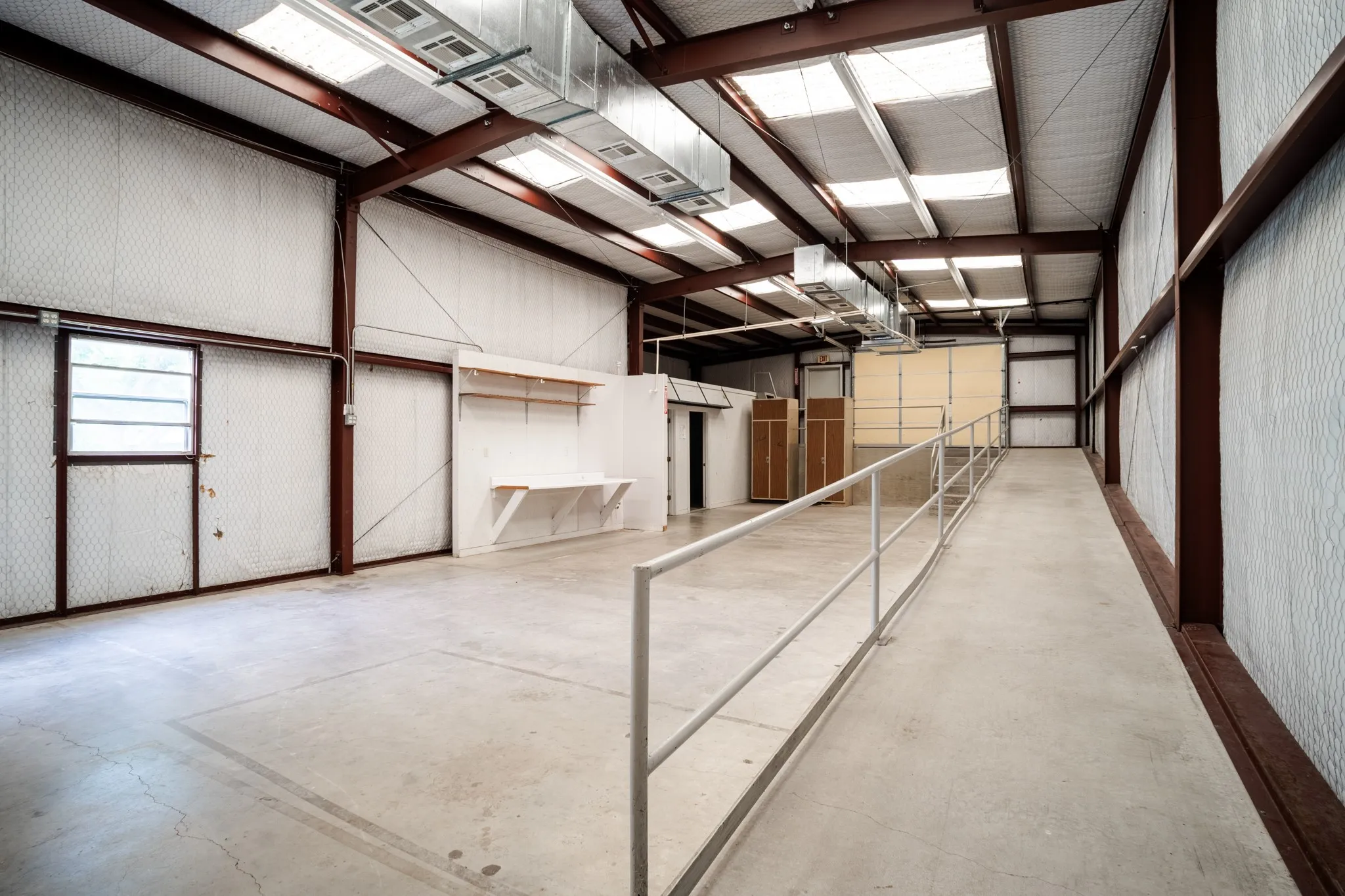 Retail For Sale in Limestone County , 837 State Hwy 171 Highway, Mexia, Texas 76667, 0, 0, Garage spaces, 0 Sqft, built in 1988, mls#21304628, Real Estate Agent in Mexia, Homes For Sale in Limestone county, Homes For Sale in Mexia, Realtor in Mexia Texas, Real Estate Brokerage Independent Realty Texas, Luminita Cordes Realtor