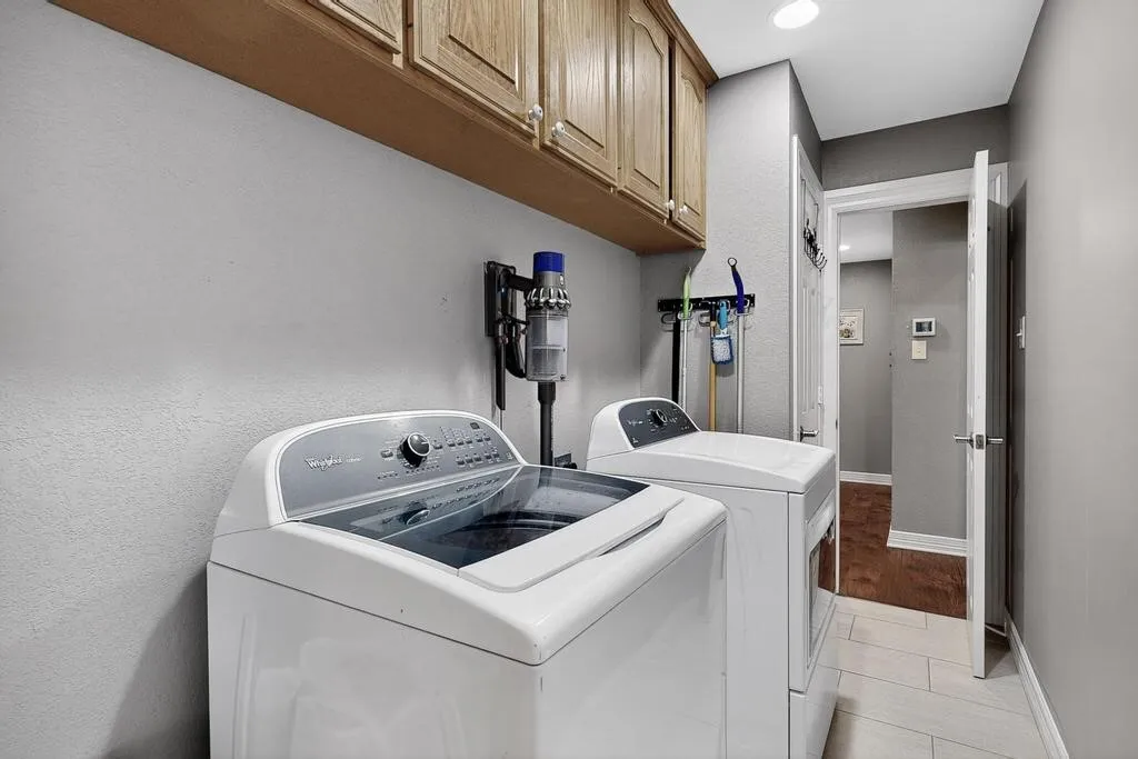 Single Family Residence For Sale in Rockwall County , 116 Quinta Circle, Royse City, Texas 75189, 3 Bedroom, 2 Bathroom, 3 Garage spaces, 1,761 Sqft, built in 1995, mls#21308345, Real Estate Agent in Royse City, Homes For Sale in Rockwall county, Homes For Sale in Royse City, Realtor in Royse City Texas, Real Estate Brokerage Independent Realty Texas, Luminita Cordes Realtor