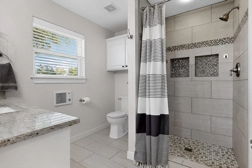 Single Family Residence For Sale in Rockwall County , 116 Quinta Circle, Royse City, Texas 75189, 3 Bedroom, 2 Bathroom, 3 Garage spaces, 1,761 Sqft, built in 1995, mls#21308345, Real Estate Agent in Royse City, Homes For Sale in Rockwall county, Homes For Sale in Royse City, Realtor in Royse City Texas, Real Estate Brokerage Independent Realty Texas, Luminita Cordes Realtor