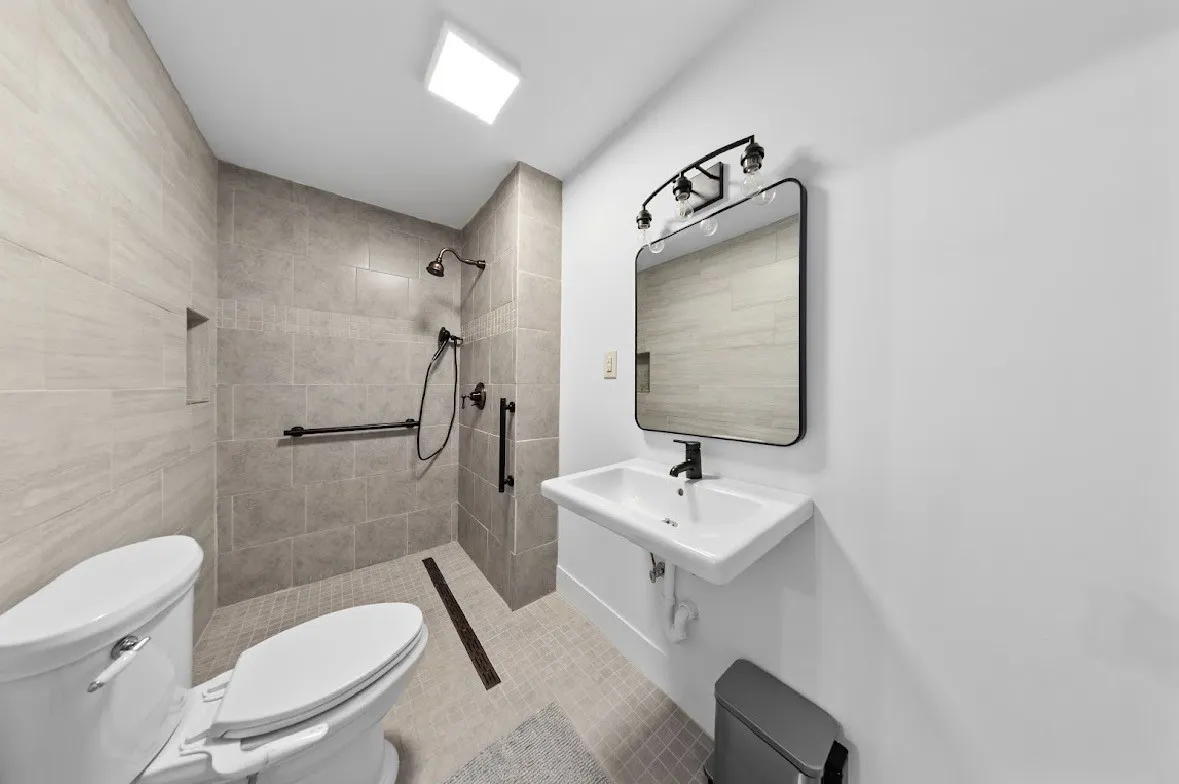 Single Family Residence For Sale in Bosque County , 1003 W 5th Street, Clifton, Texas 76634, 2 Bedroom, 3 Bathroom, Garage spaces, 1,520 Sqft, built in 1930, mls#21308800, Real Estate Agent in Clifton, Homes For Sale in Bosque county, Homes For Sale in Clifton, Realtor in Clifton Texas, Real Estate Brokerage Independent Realty Texas, Luminita Cordes Realtor