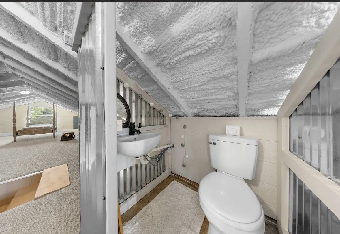 Single Family Residence For Sale in Bosque County , 1003 W 5th Street, Clifton, Texas 76634, 2 Bedroom, 3 Bathroom, Garage spaces, 1,520 Sqft, built in 1930, mls#21308800, Real Estate Agent in Clifton, Homes For Sale in Bosque county, Homes For Sale in Clifton, Realtor in Clifton Texas, Real Estate Brokerage Independent Realty Texas, Luminita Cordes Realtor