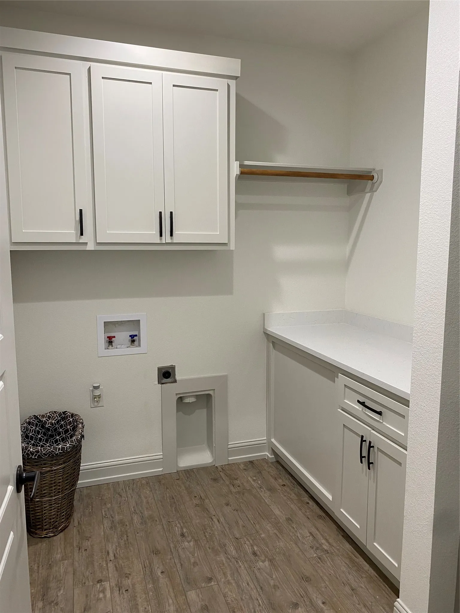 Single Family Residence For Sale in Taylor County , 3317 Front Drive 9, Abilene, Texas 79606, 4 Bedrooms, 4 Bathrooms, 2 Garage spaces, 2,402 Sqft, built in 2021, Price $480,000, mls#21308799, Real Estate Agent in Abilene, Homes For Sale in Taylor county, Homes For Sale in Abilene, Realtor in Abilene Texas, Real Estate Brokerage Independent Realty Texas, Luminita Cordes Realtor