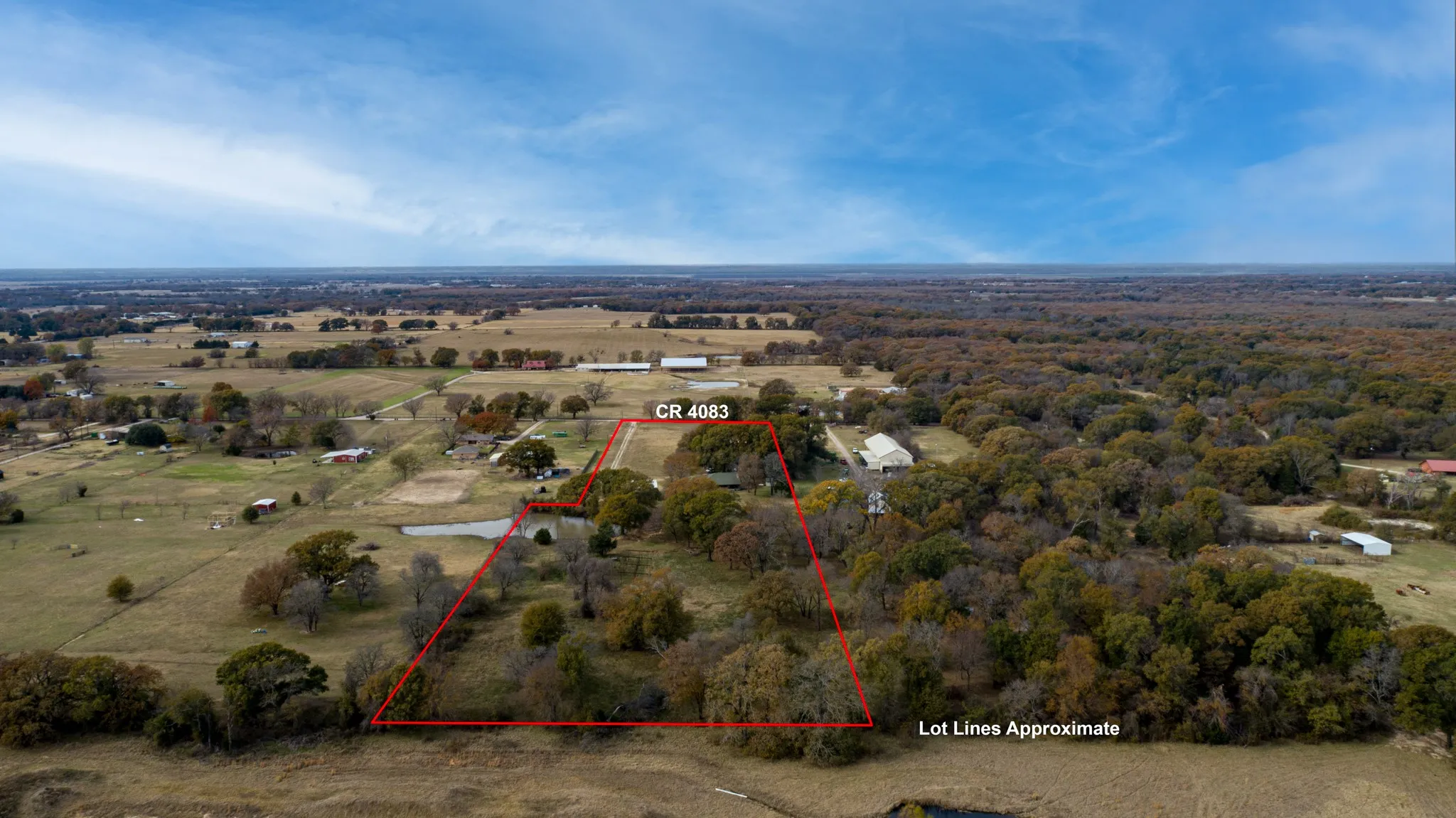 Single Family Residence For Sale in Kaufman County , 12525 County Road 4083, Scurry, Texas 75158, 3 Bedroom, 2 Bathroom, Garage spaces, 2,206 Sqft, built in 1996, mls#21308804, Real Estate Agent in Scurry, Homes For Sale in Kaufman county, Homes For Sale in Scurry, Realtor in Scurry Texas, Real Estate Brokerage Independent Realty Texas, Luminita Cordes Realtor