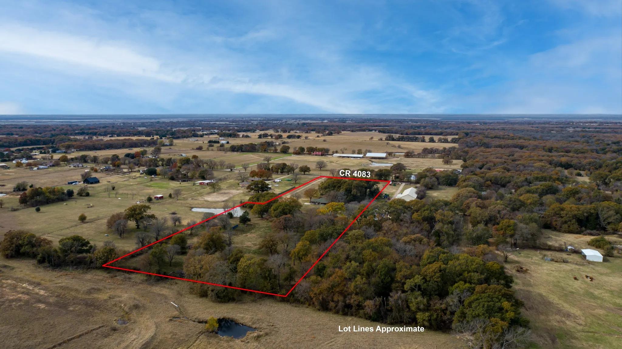 Single Family Residence For Sale in Kaufman County , 12525 County Road 4083, Scurry, Texas 75158, 3 Bedroom, 2 Bathroom, Garage spaces, 2,206 Sqft, built in 1996, mls#21308804, Real Estate Agent in Scurry, Homes For Sale in Kaufman county, Homes For Sale in Scurry, Realtor in Scurry Texas, Real Estate Brokerage Independent Realty Texas, Luminita Cordes Realtor